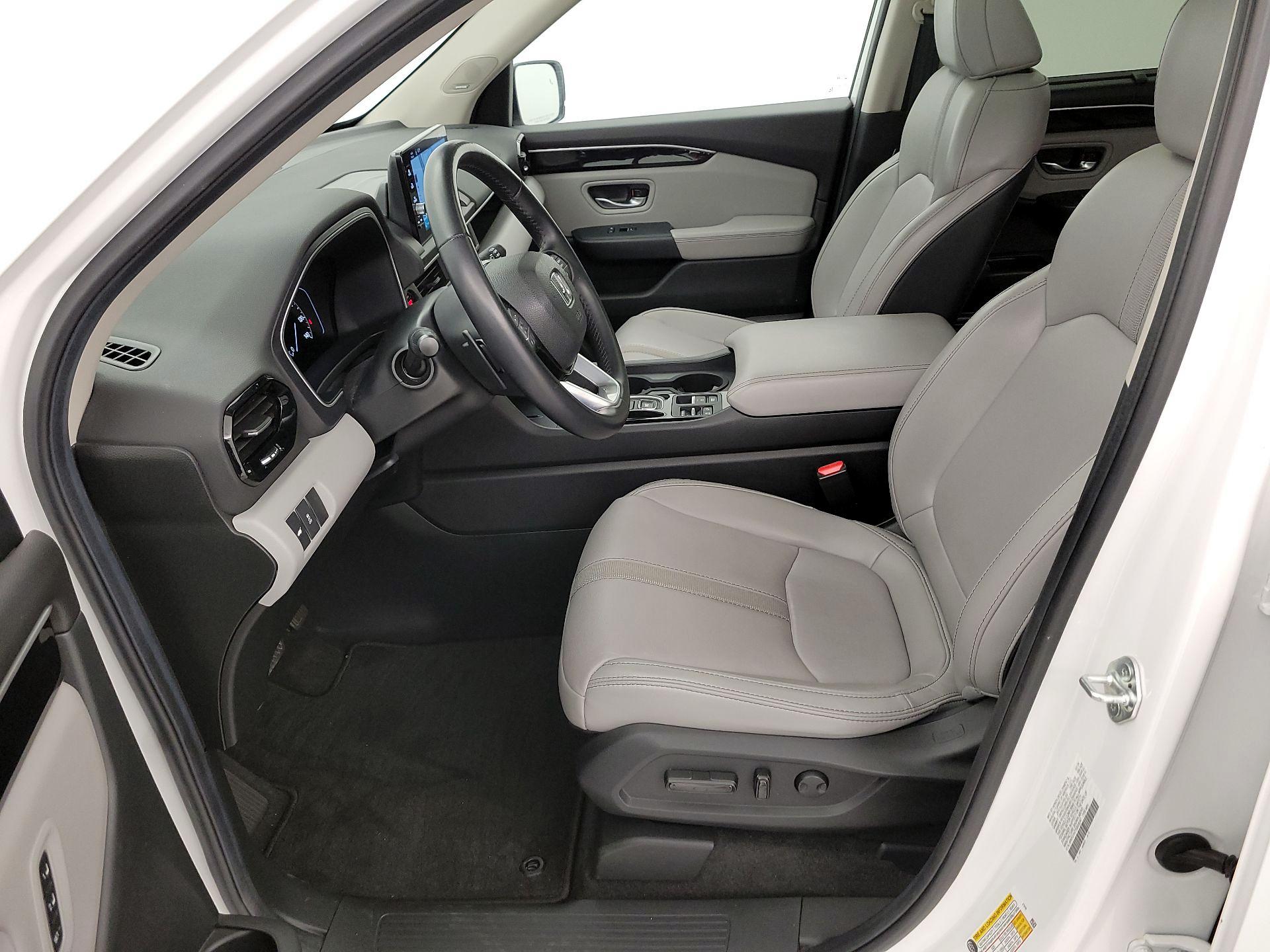 Thumbnail: 2025 Honda Pilot - 11