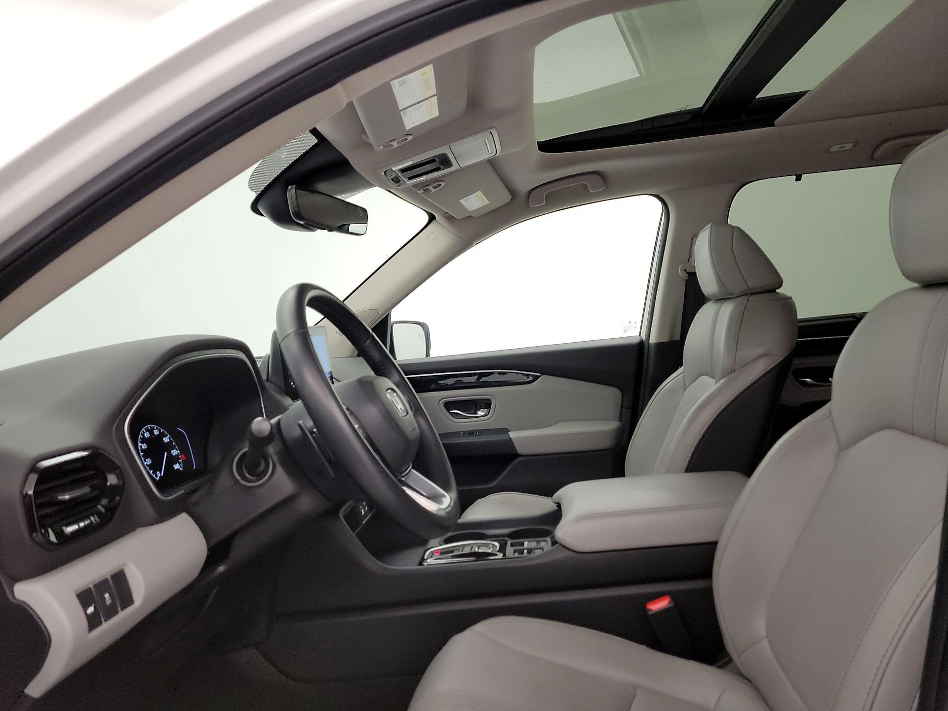 Thumbnail: 2025 Honda Pilot - 20