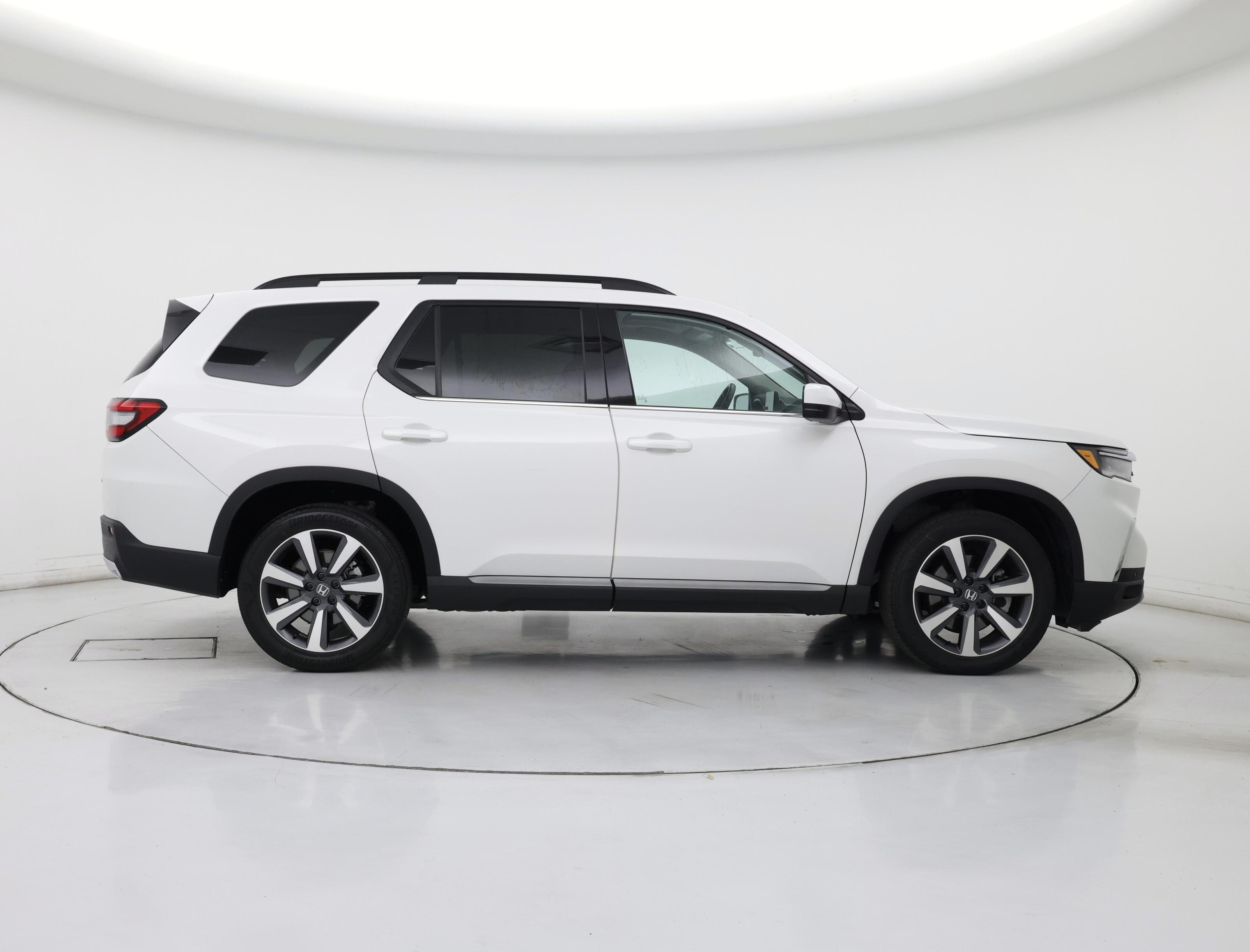 Thumbnail: 2025 Honda Pilot - 7