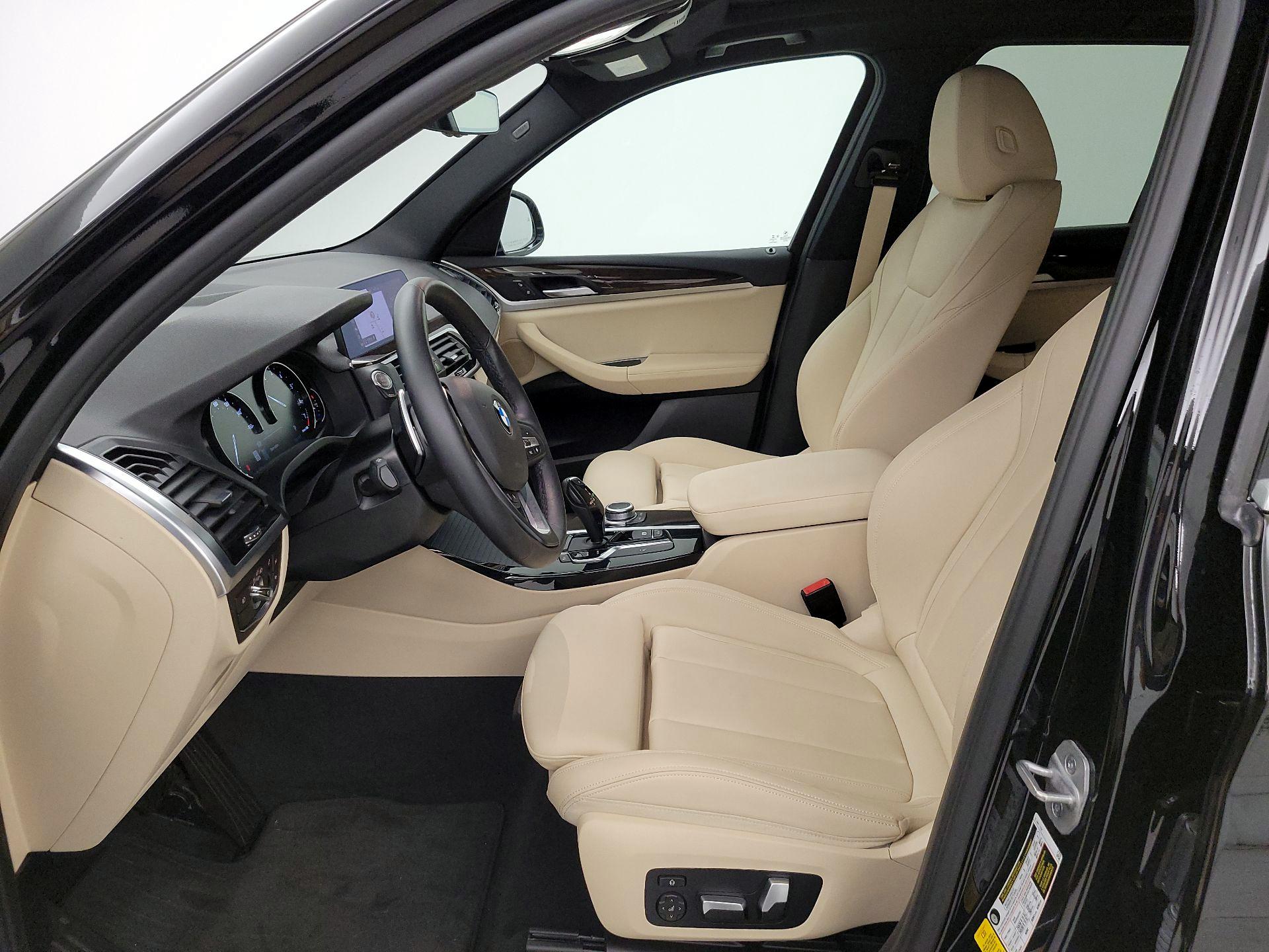Thumbnail: 2021 BMW X3 - 11