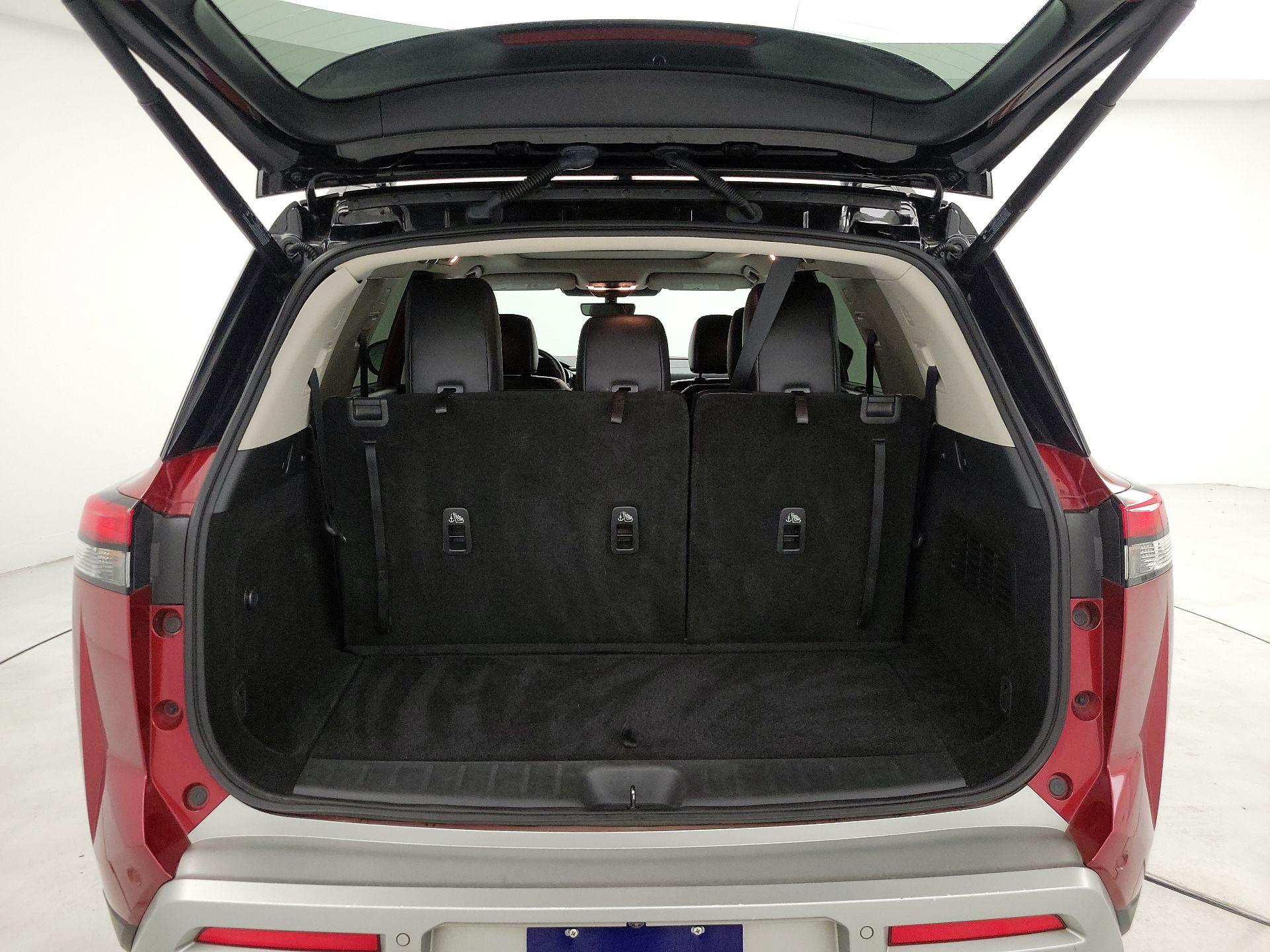 Thumbnail: 2023 Nissan Pathfinder - 20