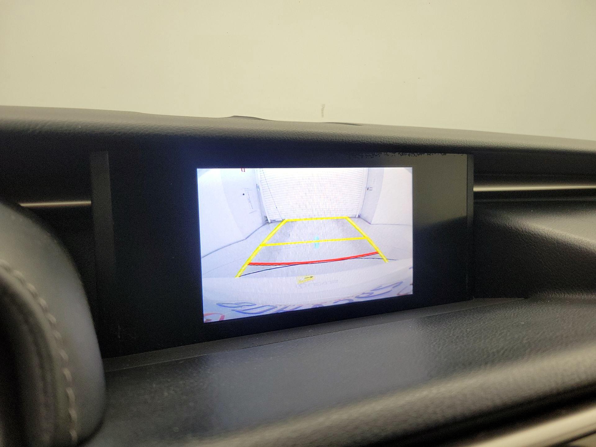 Thumbnail: 2015 Lexus IS - 14