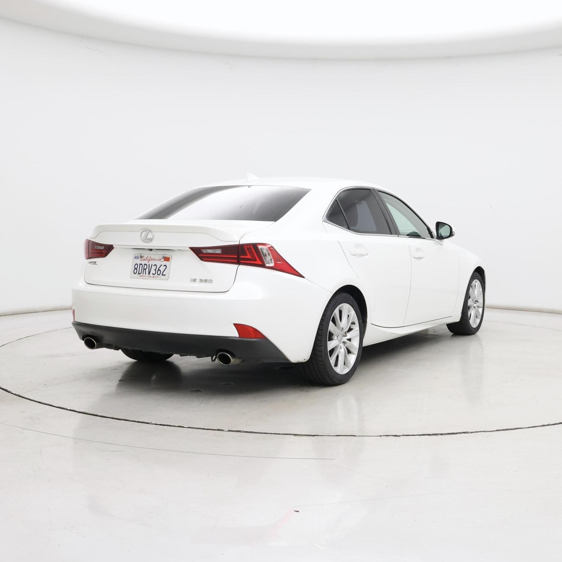 Thumbnail: 2015 Lexus IS - 8