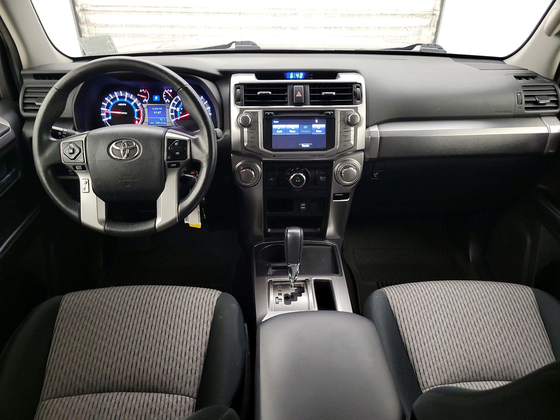 Thumbnail: 2017 Toyota 4Runner - 9