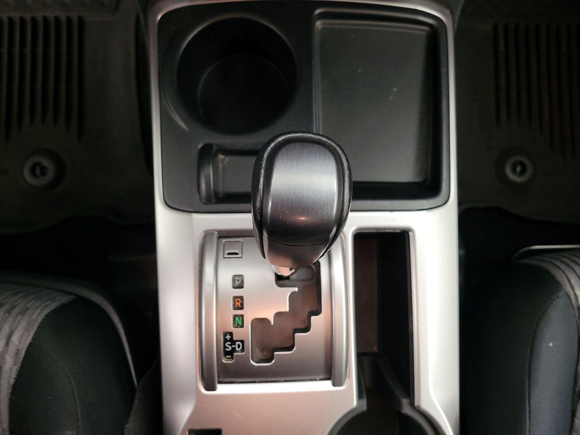 Thumbnail: 2017 Toyota 4Runner - 17