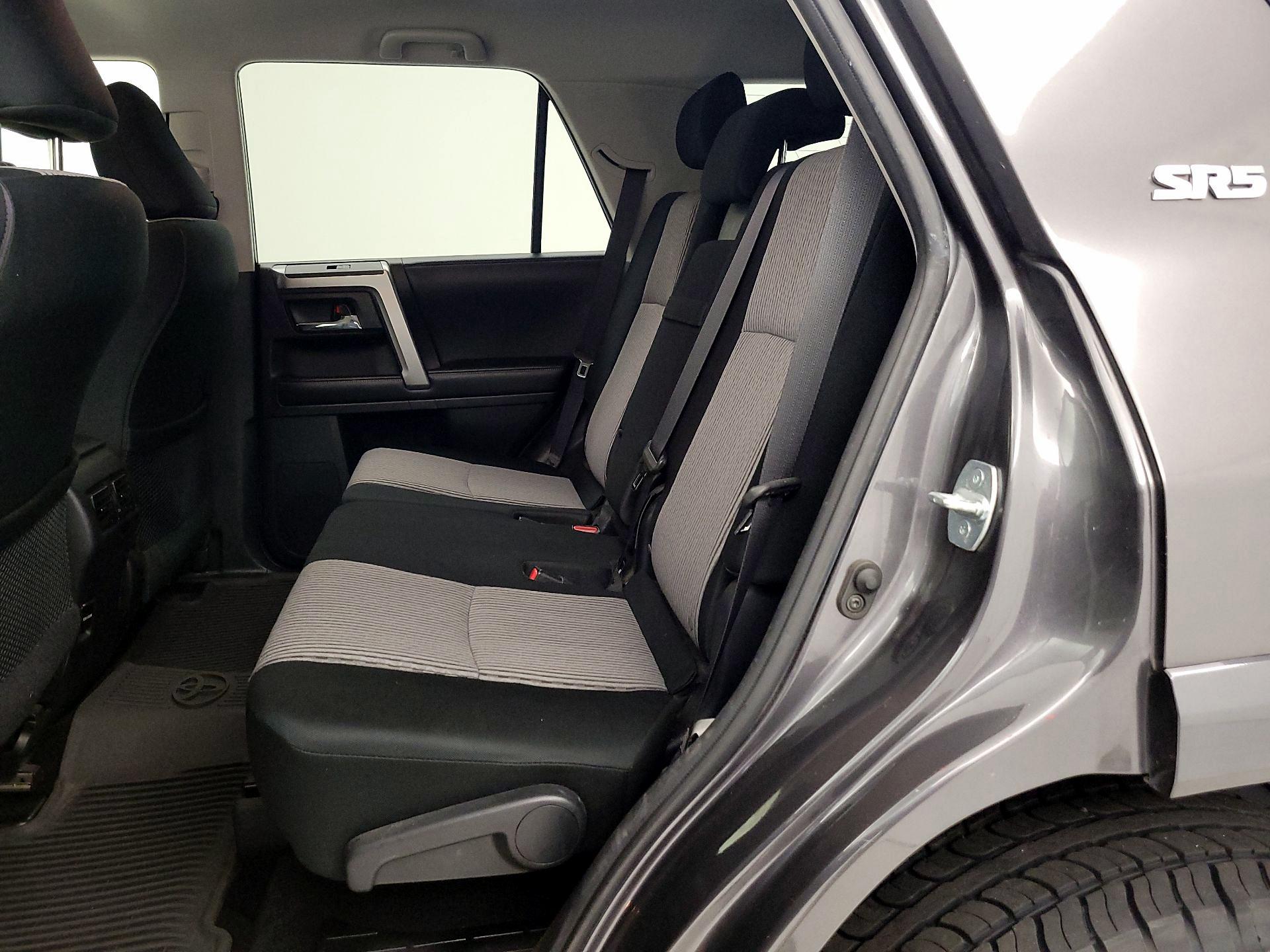 Thumbnail: 2017 Toyota 4Runner - 19