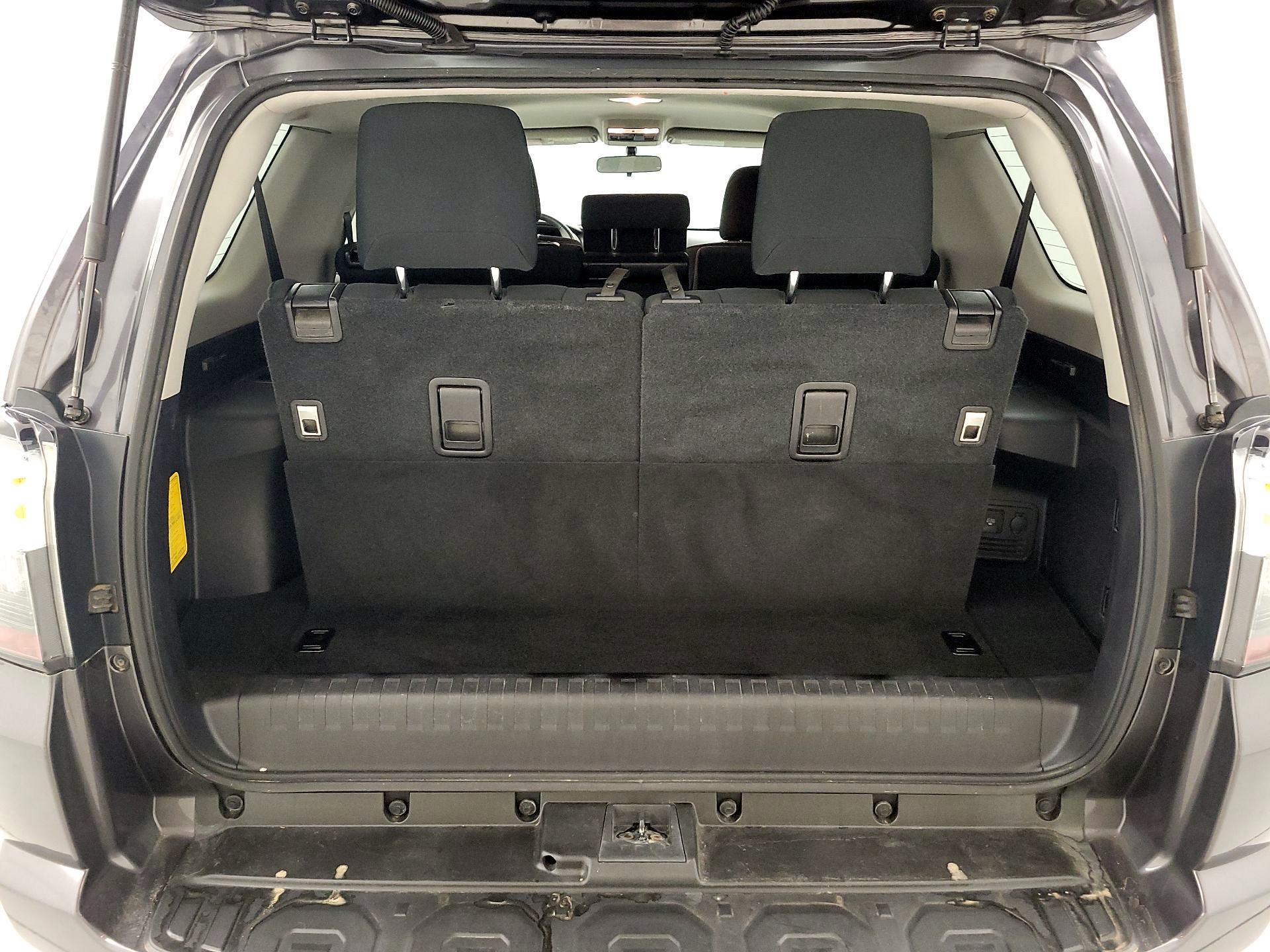 Thumbnail: 2017 Toyota 4Runner - 20