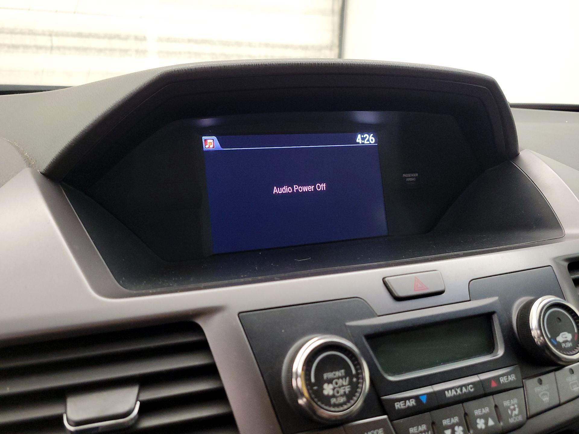 Thumbnail: 2015 Honda Odyssey - 15