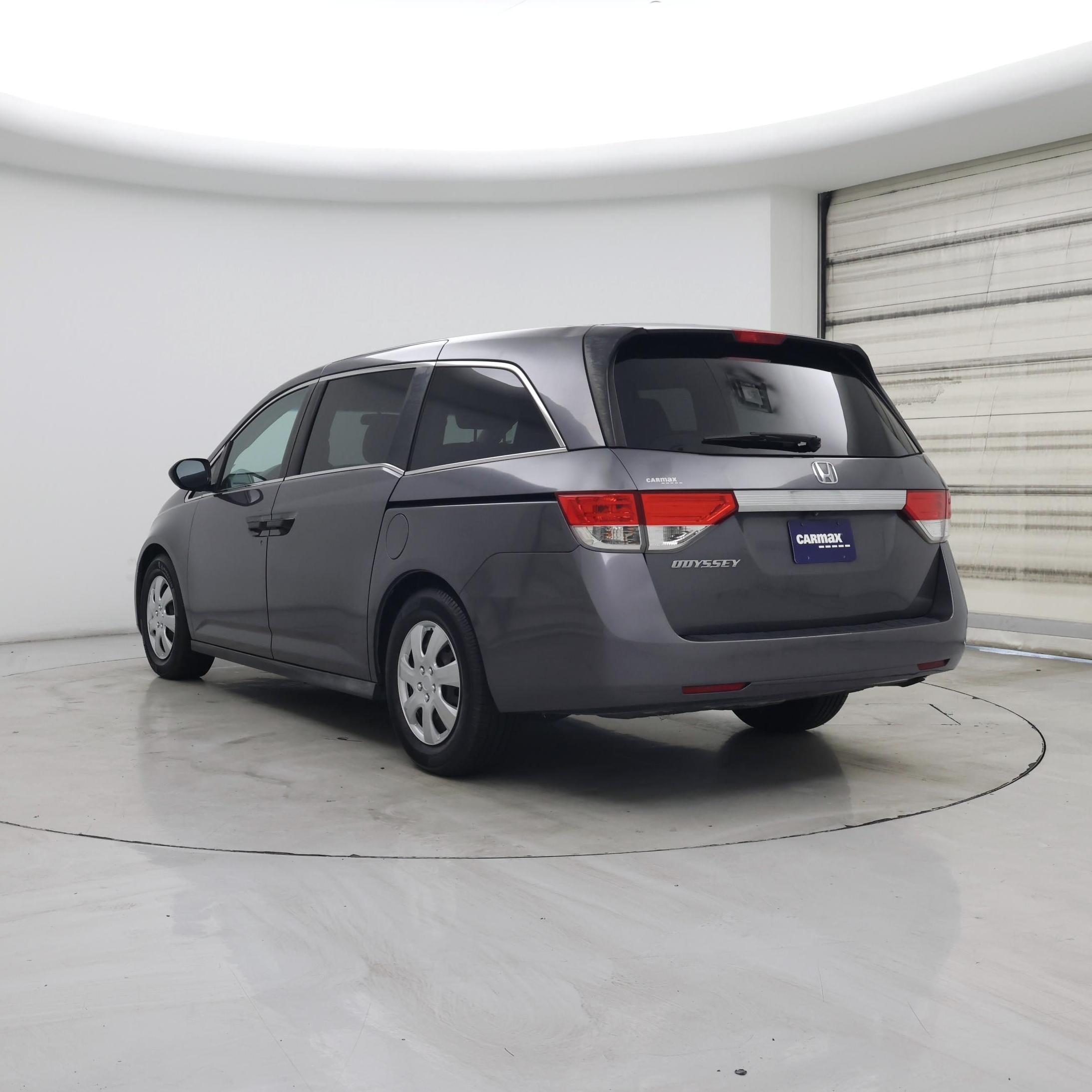 Thumbnail: 2015 Honda Odyssey - 2