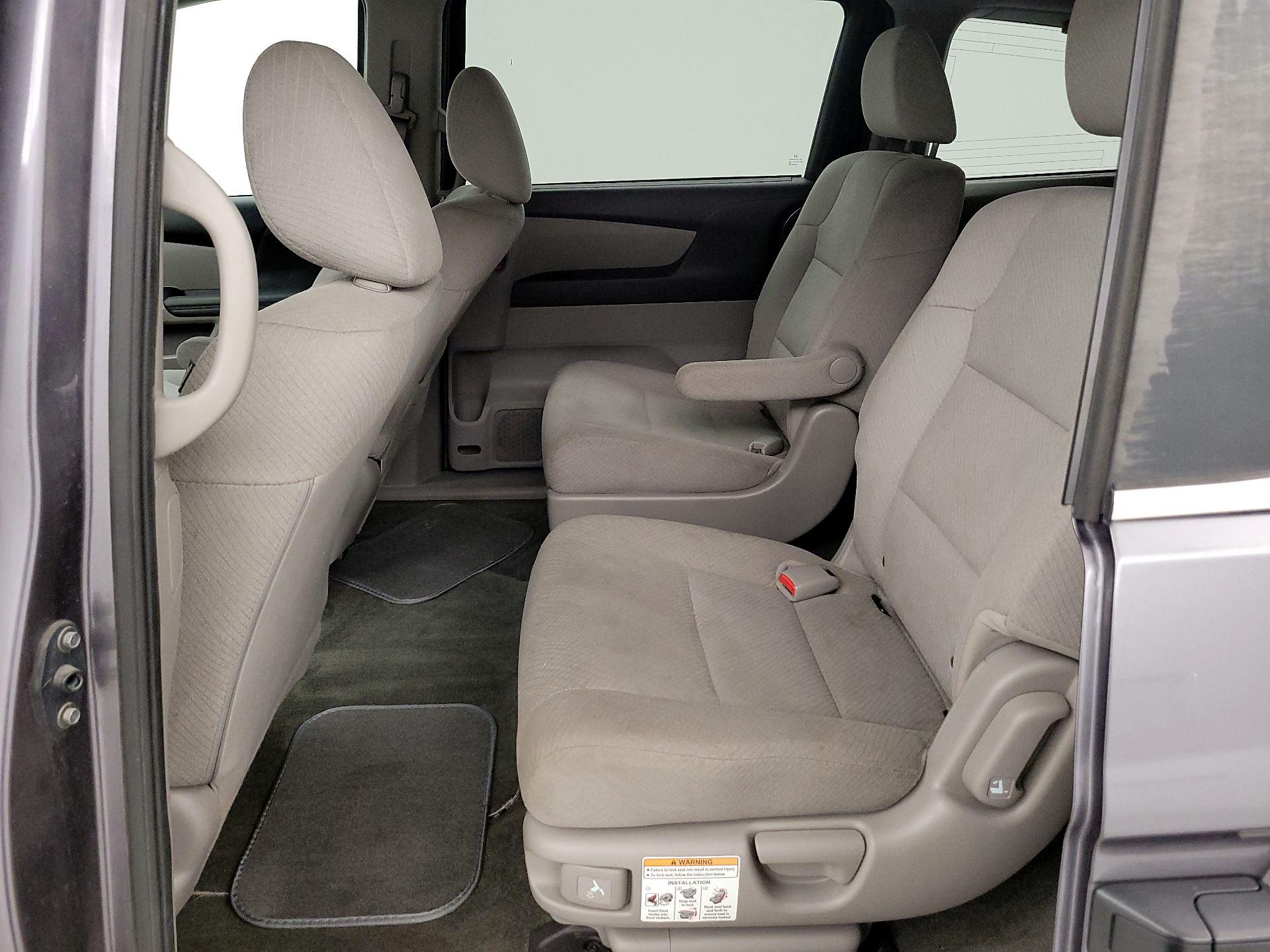 Thumbnail: 2015 Honda Odyssey - 19