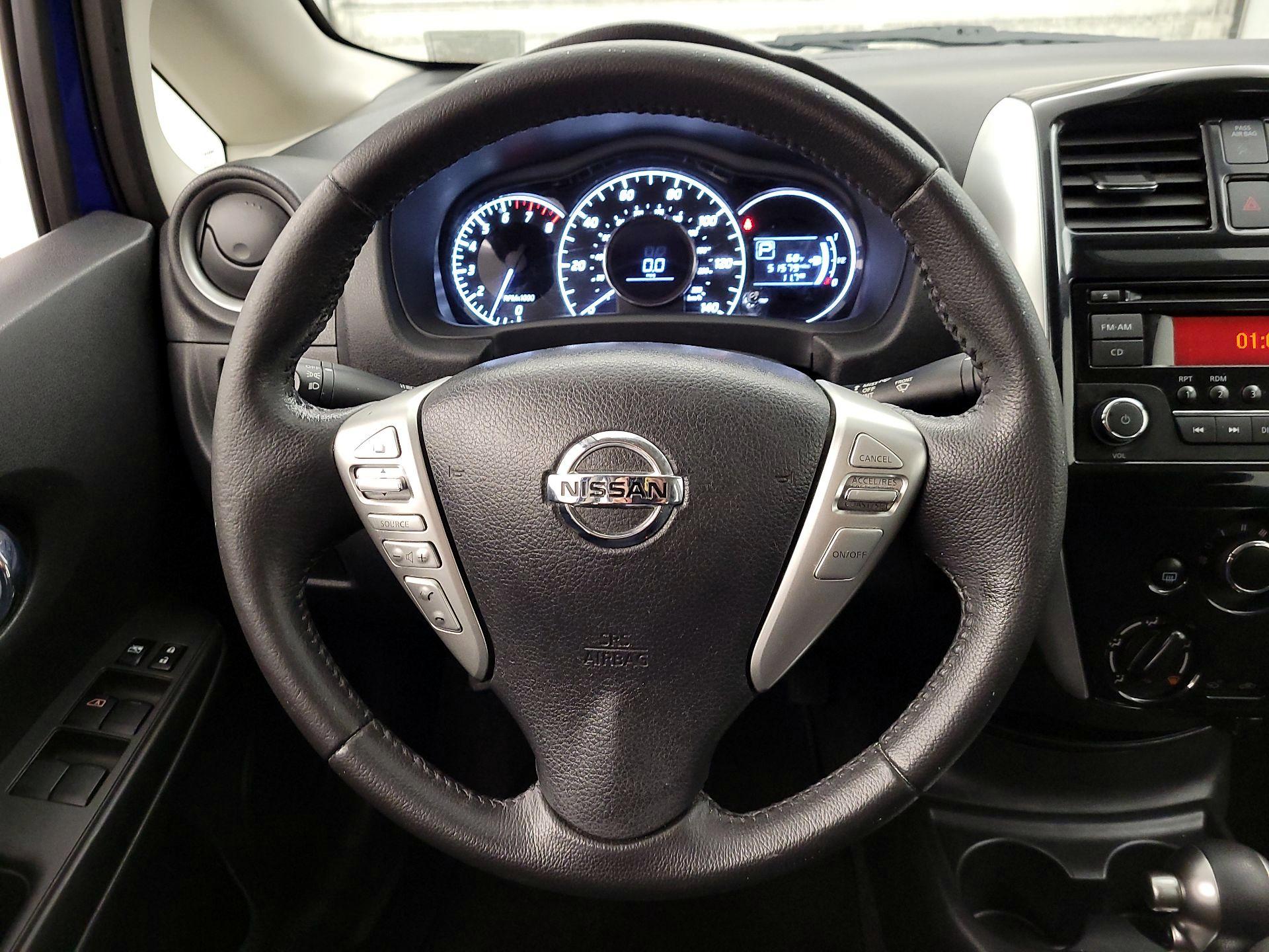 Thumbnail: 2015 Nissan Versa Note - 10