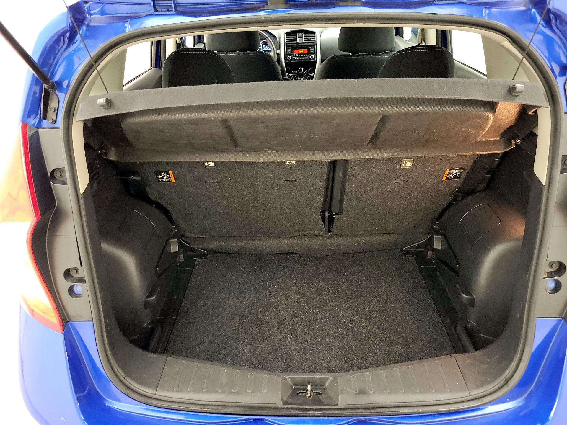 Thumbnail: 2015 Nissan Versa Note - 17