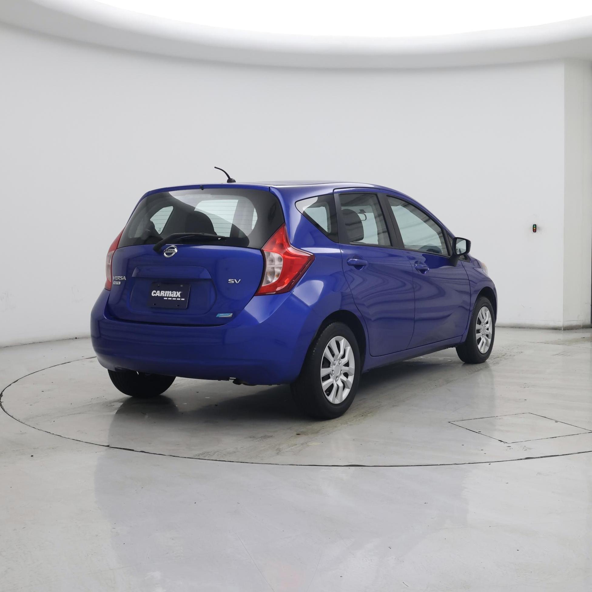 Thumbnail: 2015 Nissan Versa Note - 8
