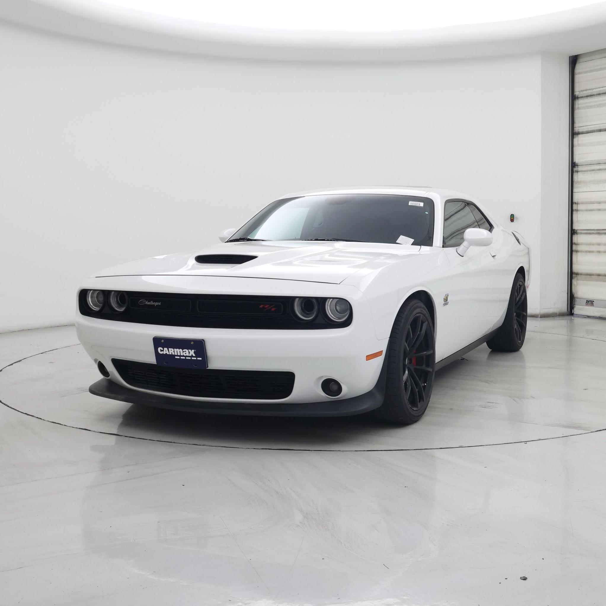 Thumbnail: 2021 Dodge Challenger - 4