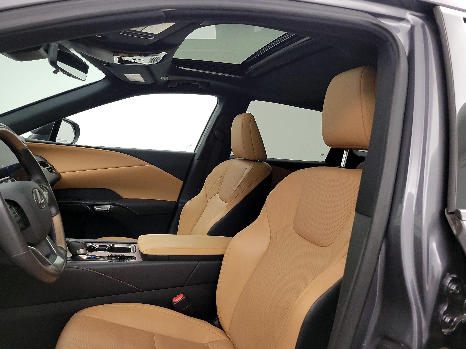 Thumbnail: 2023 Lexus RX - 20