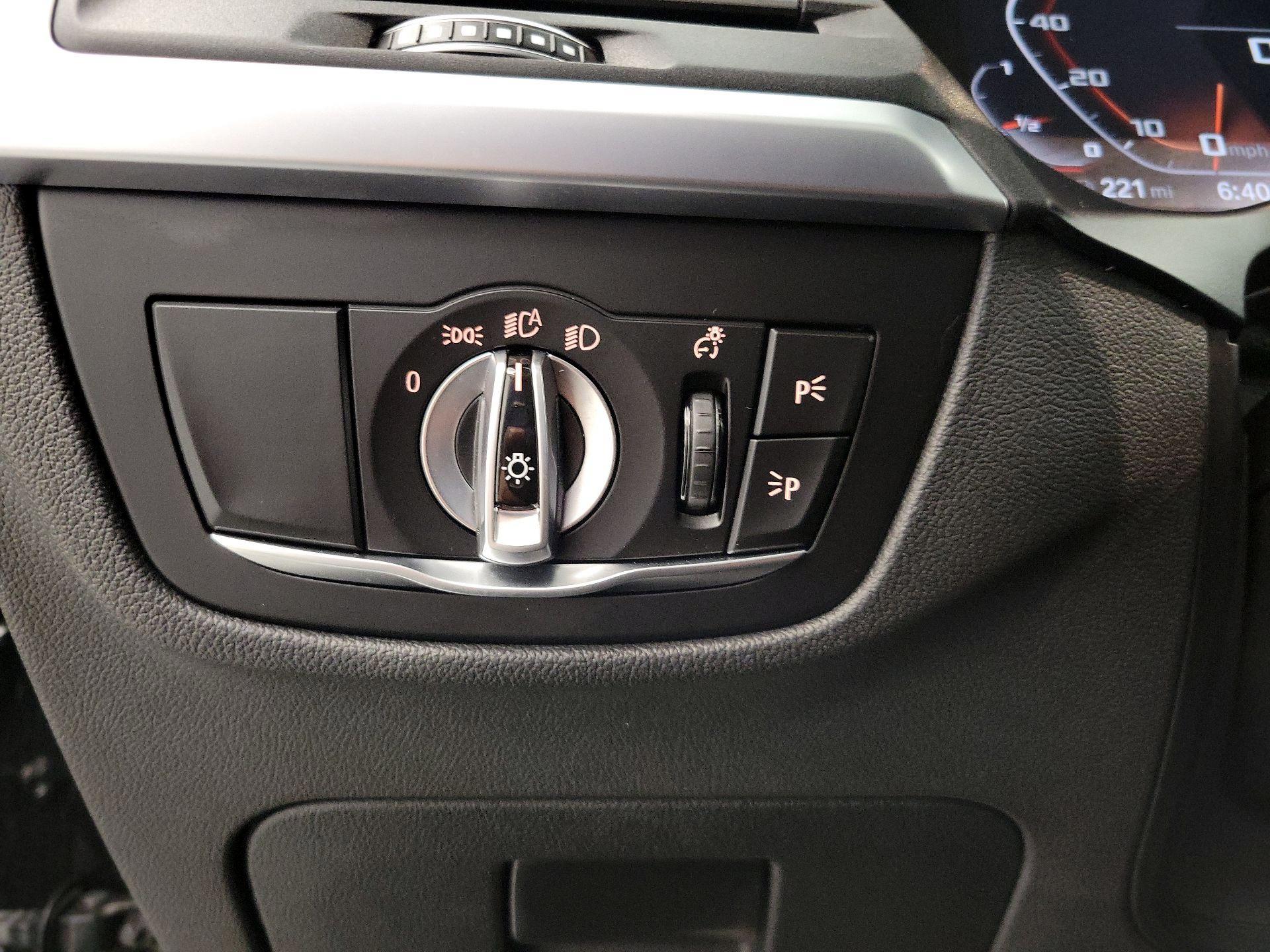 Thumbnail: 2024 BMW X3 - 13