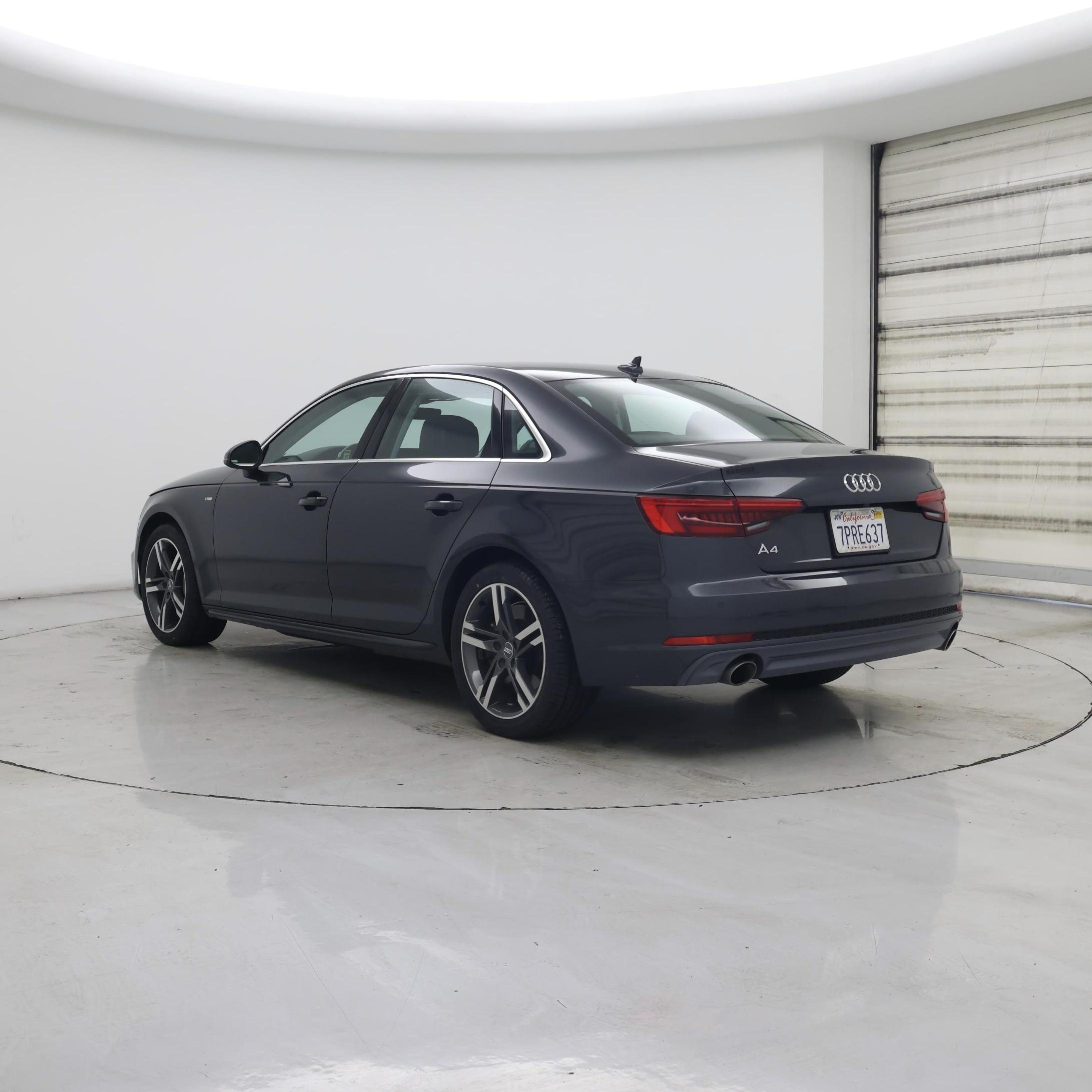 Thumbnail: 2017 Audi A4 - 2