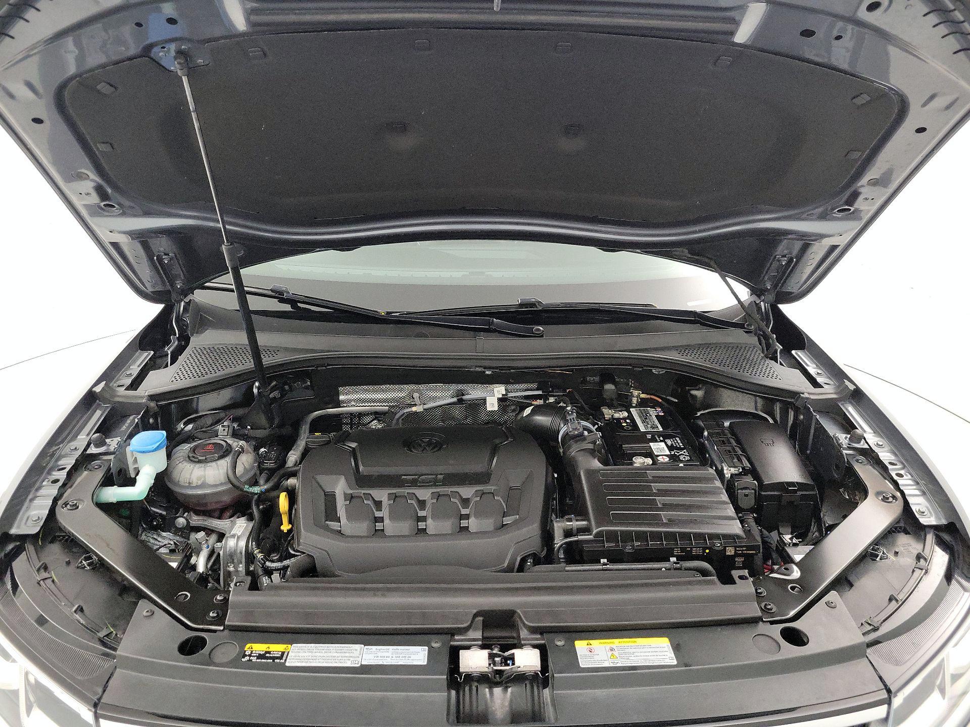 Thumbnail: 2022 Volkswagen Tiguan - 20