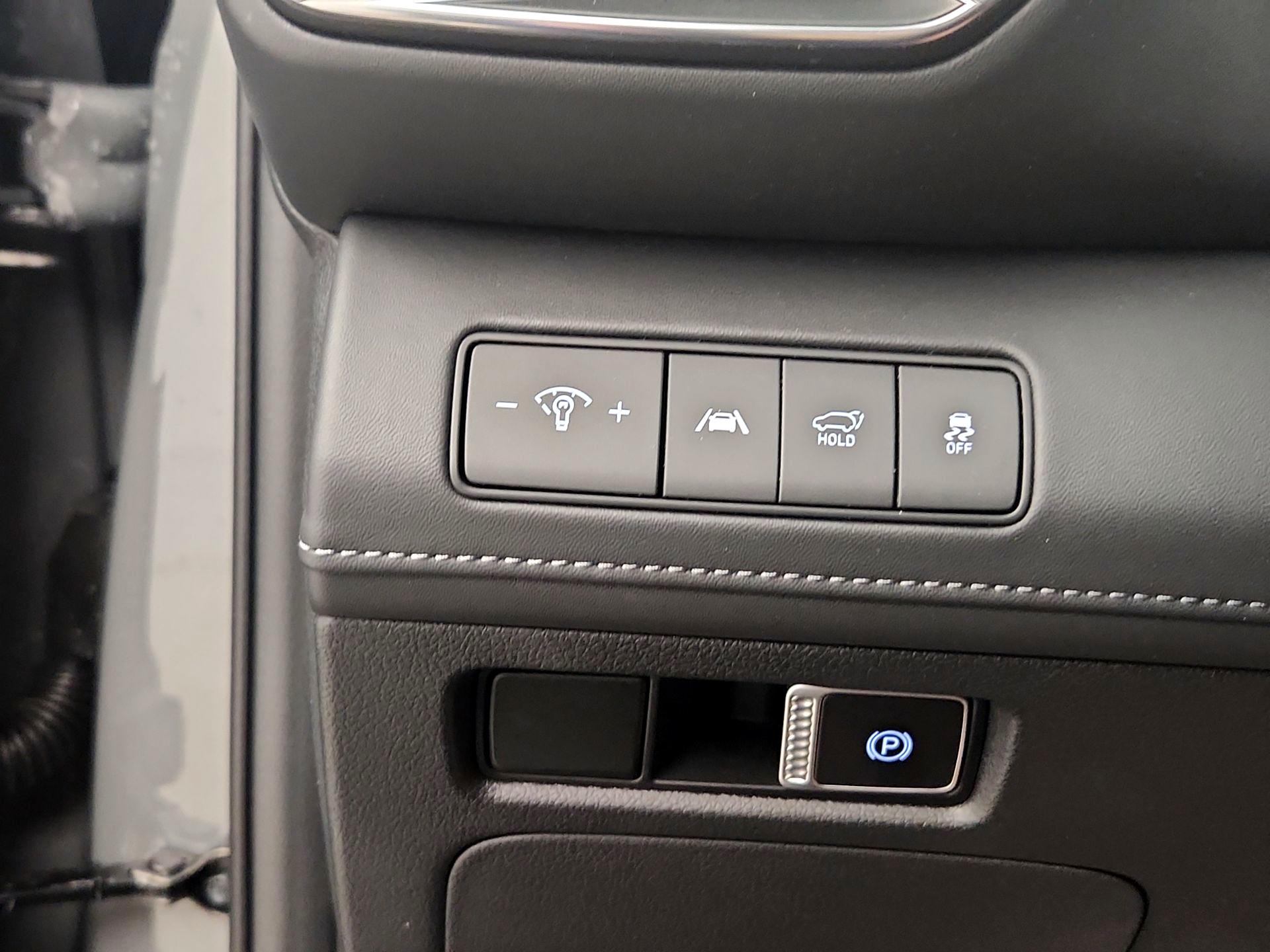 Thumbnail: 2023 Hyundai Santa Fe - 13