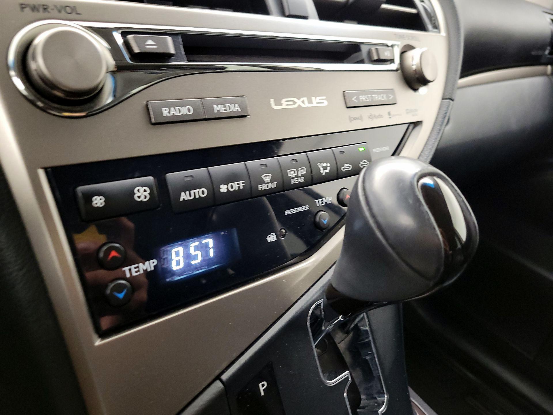 Thumbnail: 2015 Lexus RX - 16