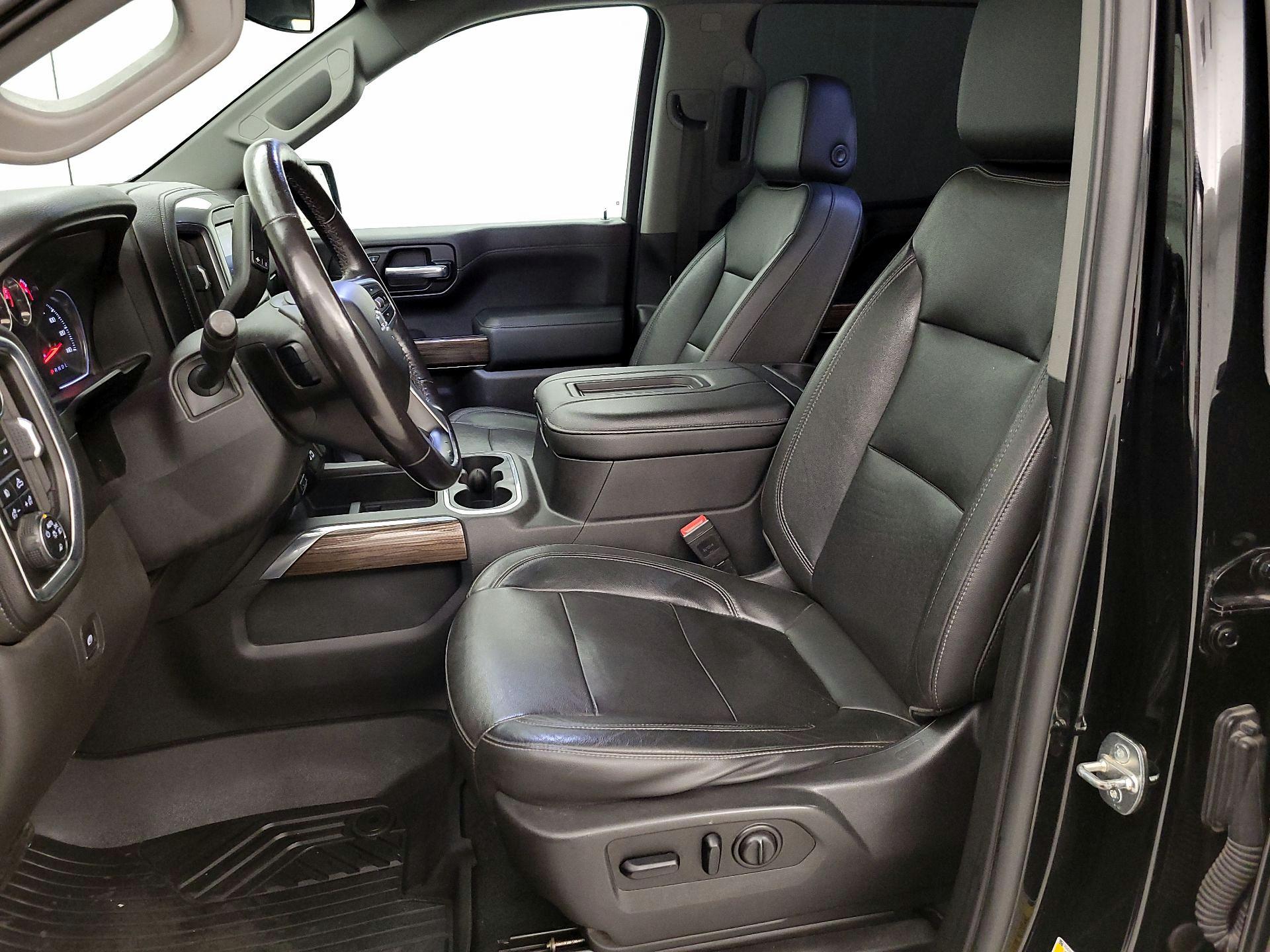 Thumbnail: 2020 Chevrolet Silverado 1500 - 11