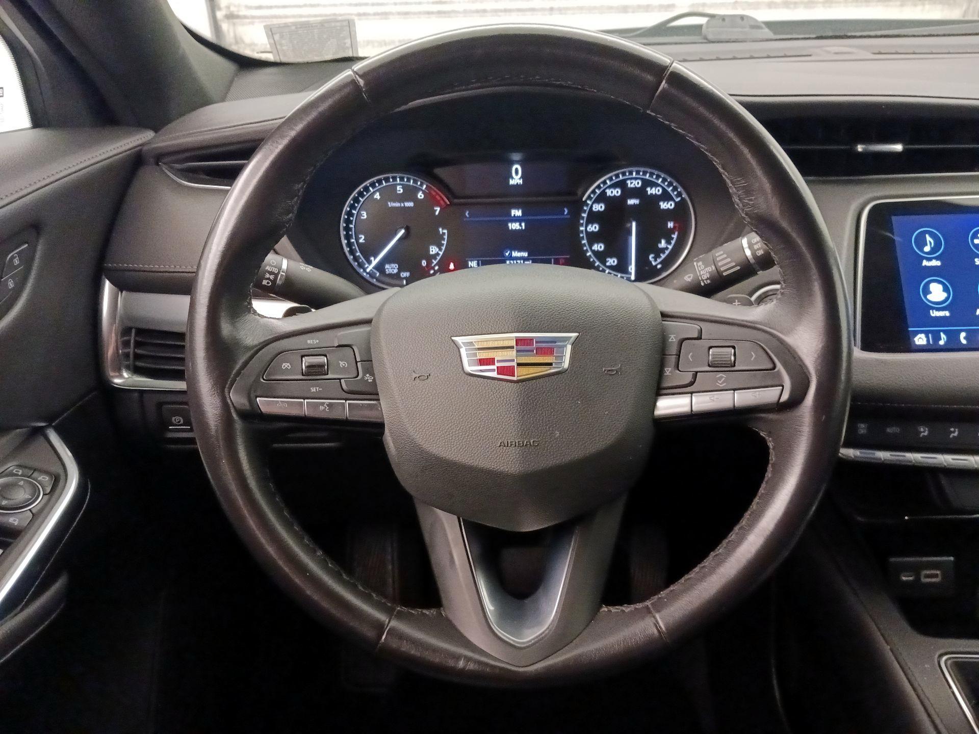 Thumbnail: 2023 Cadillac XT4 - 10