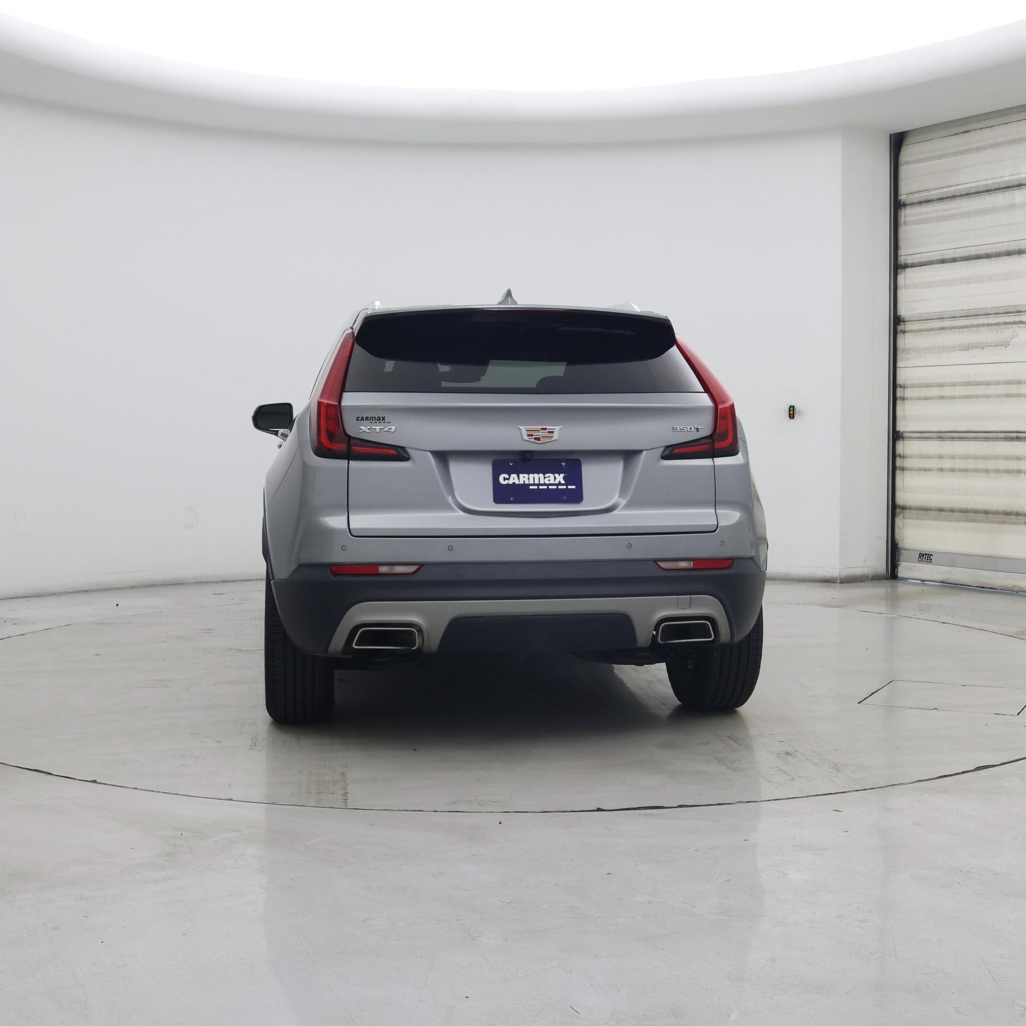 Thumbnail: 2023 Cadillac XT4 - 6