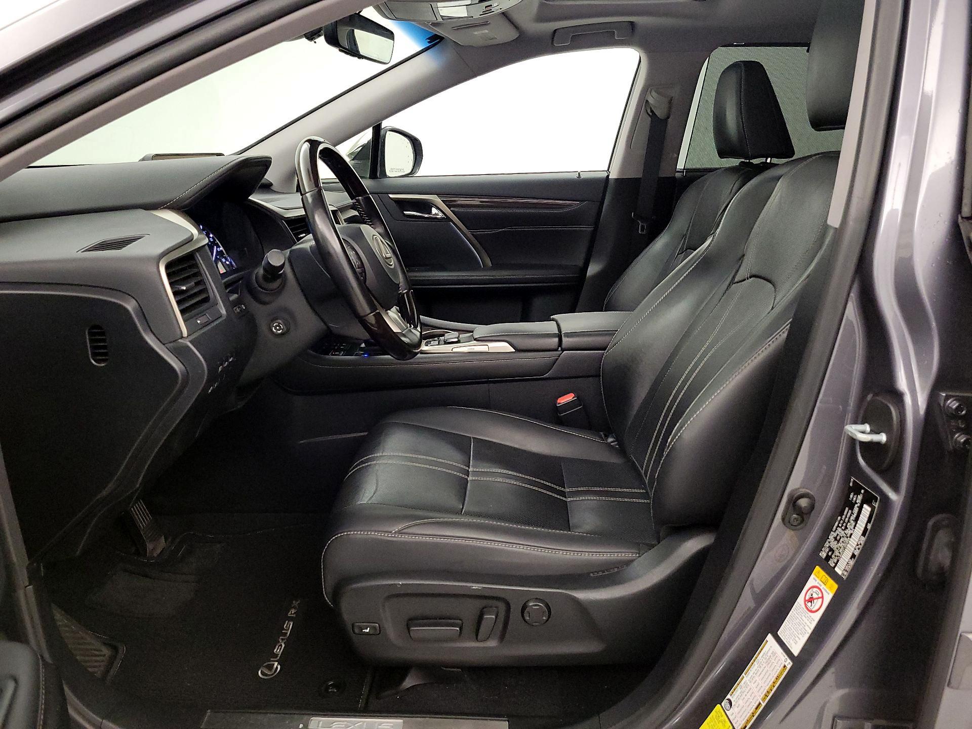 Thumbnail: 2018 Lexus RX - 11