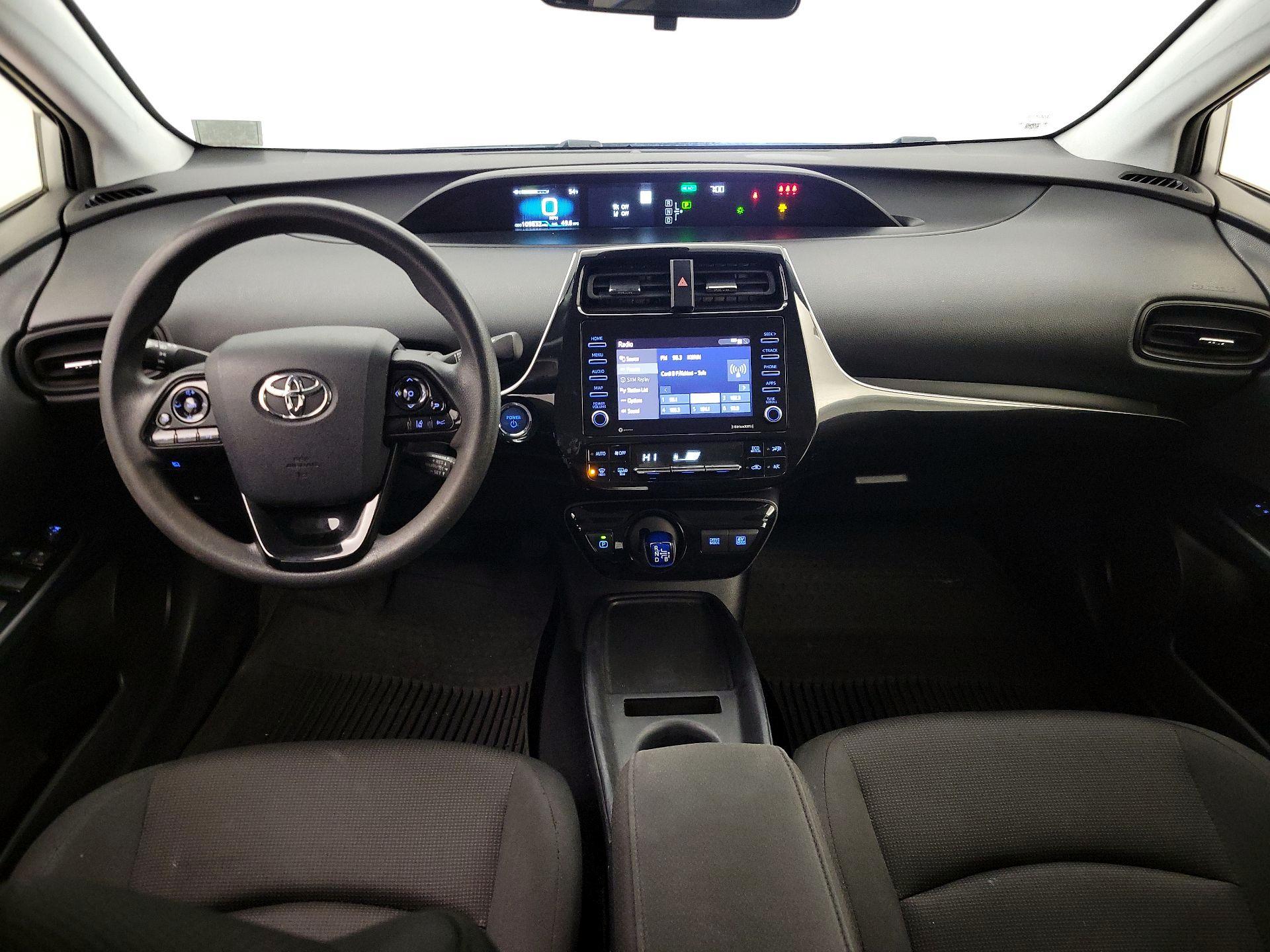 Thumbnail: 2022 Toyota Prius - 9