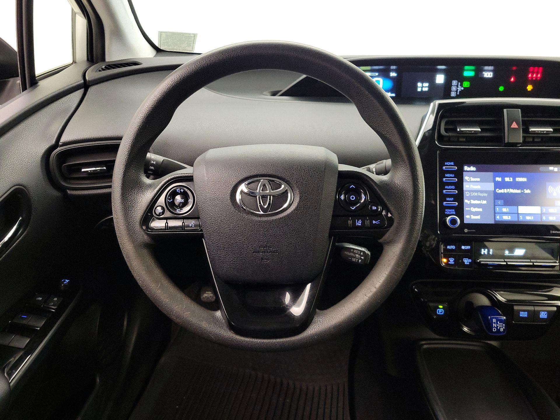 Thumbnail: 2022 Toyota Prius - 10