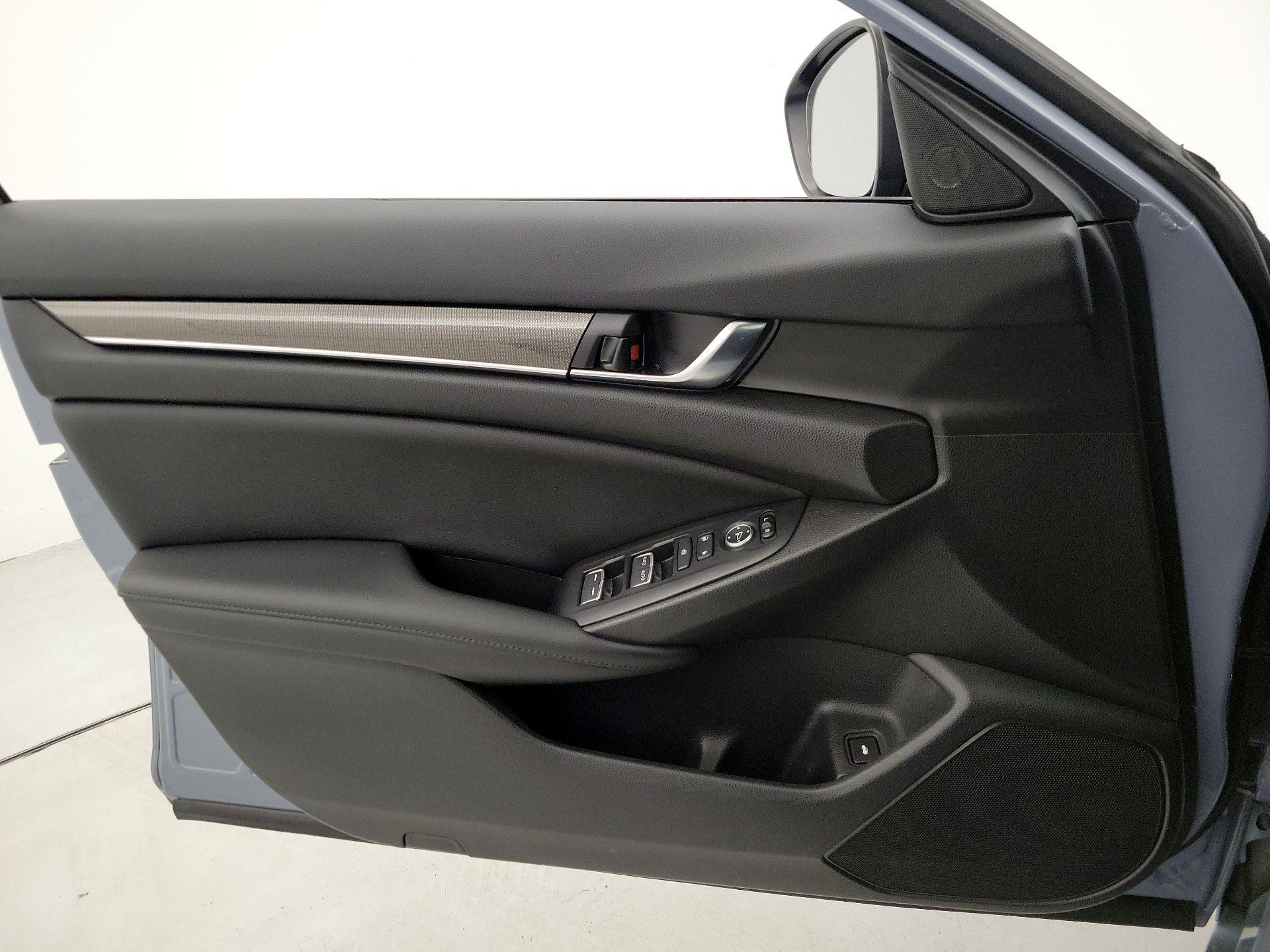 Thumbnail: 2022 Honda Accord - 12