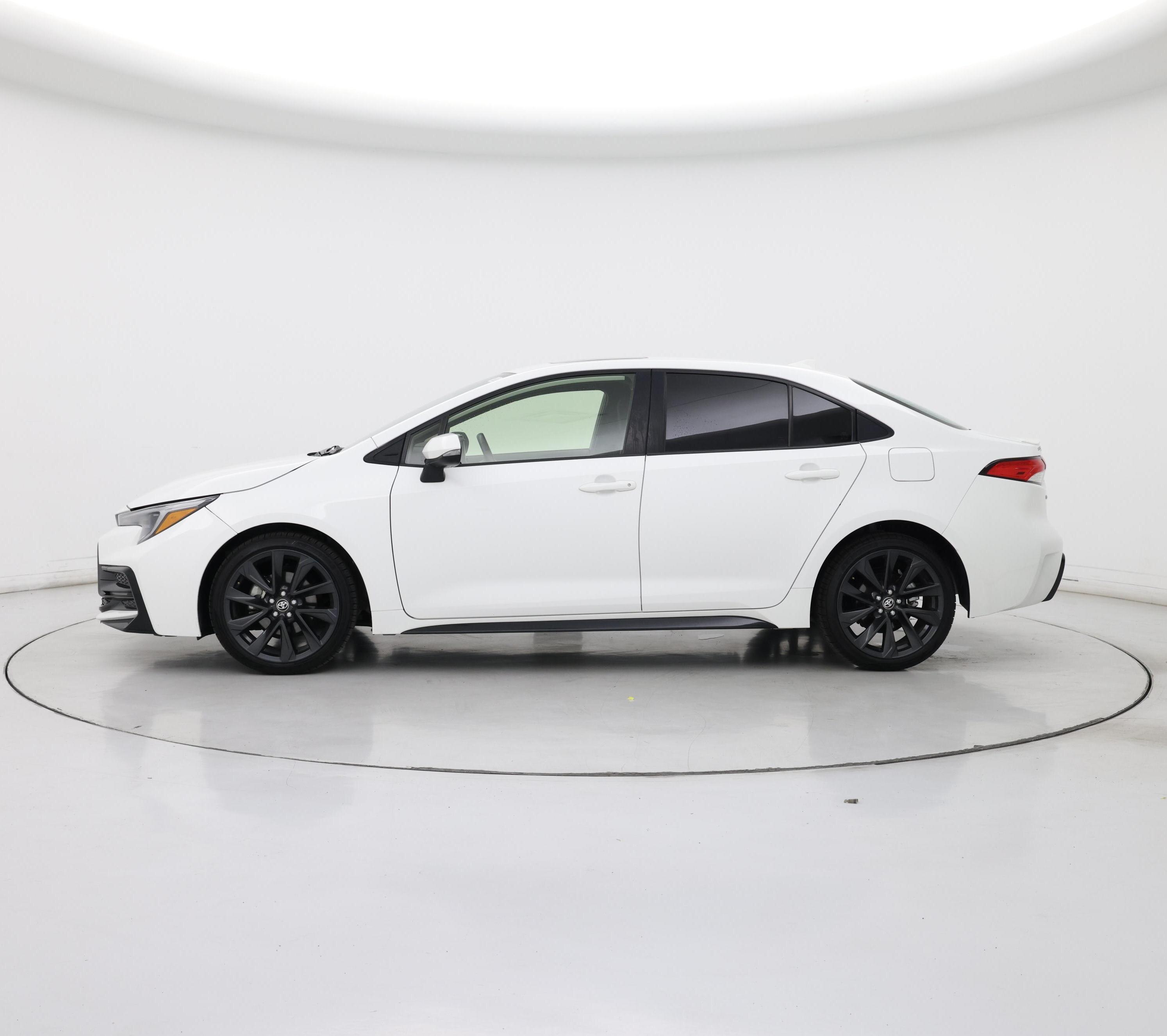 Thumbnail: 2024 Toyota Corolla - 3