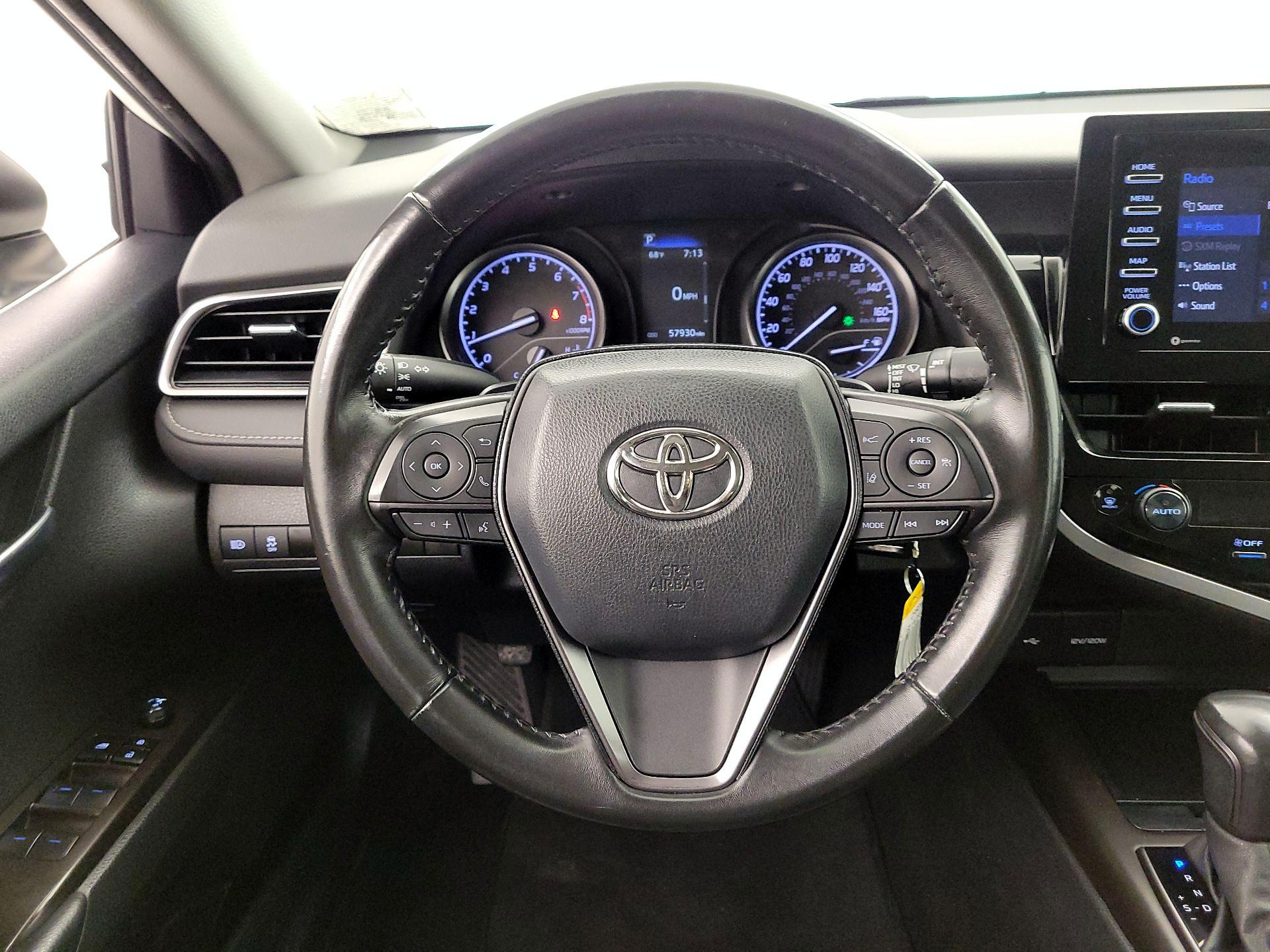 Thumbnail: 2023 Toyota Camry - 10