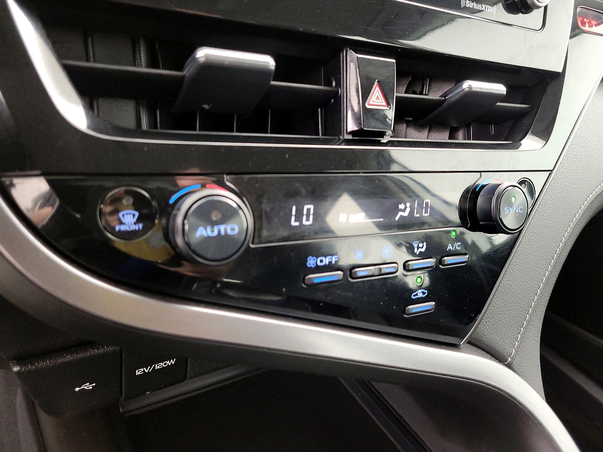 Thumbnail: 2023 Toyota Camry - 16