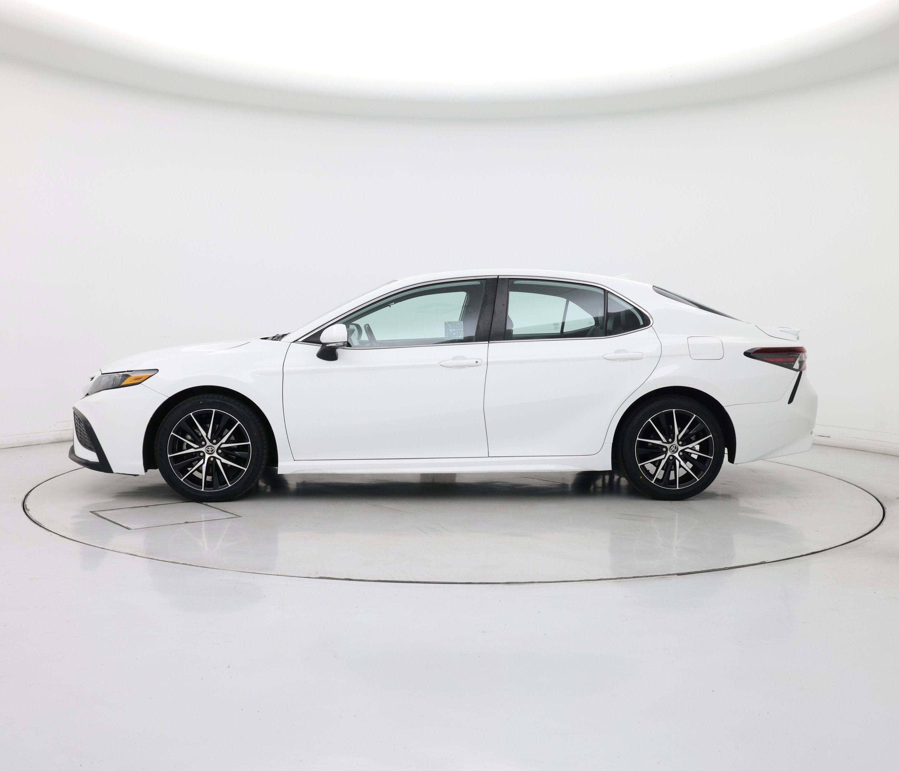 Thumbnail: 2023 Toyota Camry - 3