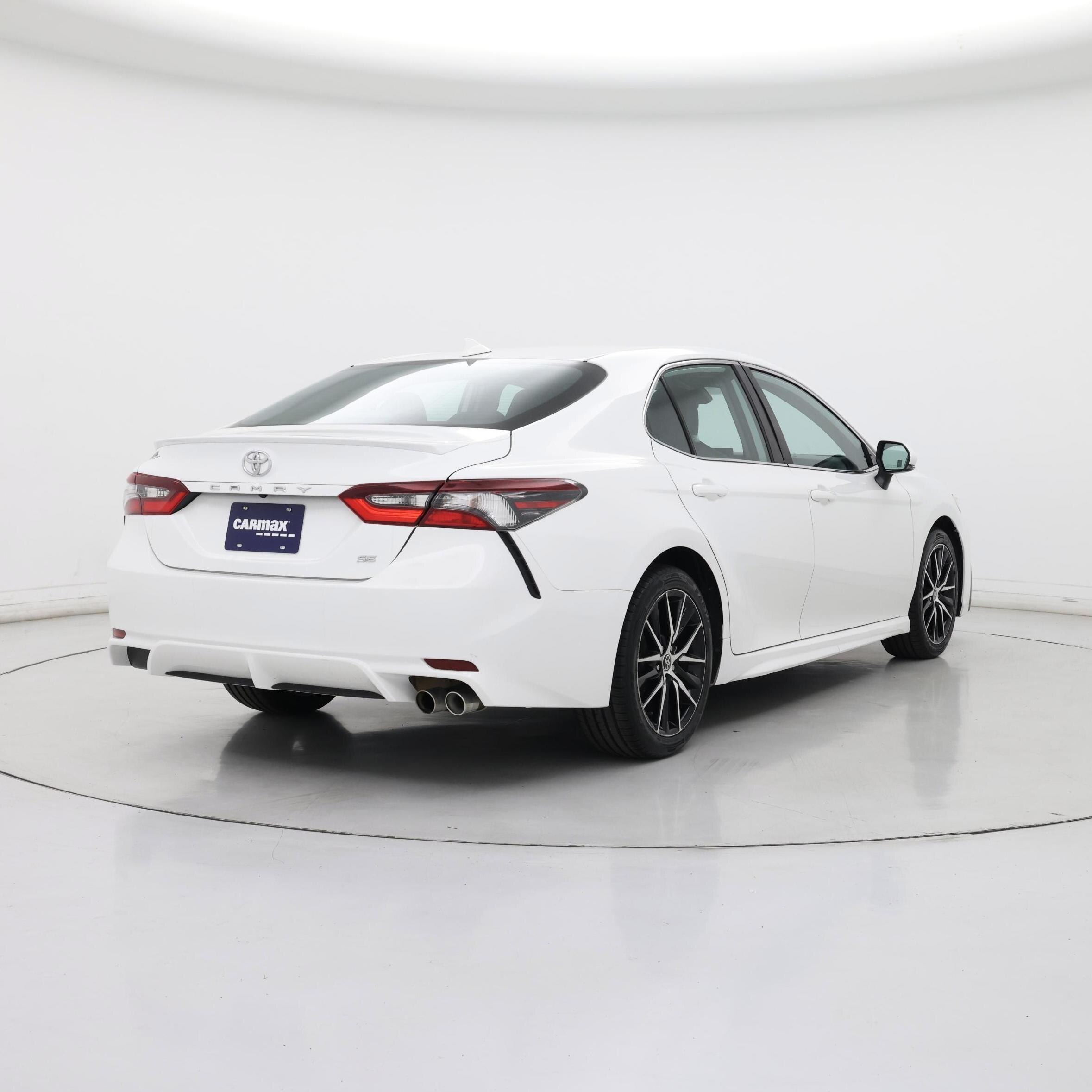 Thumbnail: 2023 Toyota Camry - 8