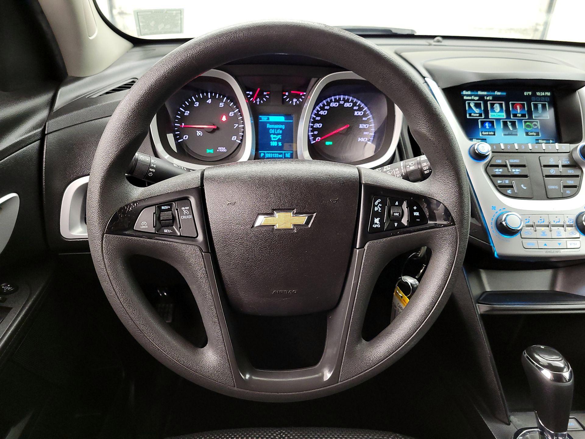 Thumbnail: 2017 Chevrolet Equinox - 10