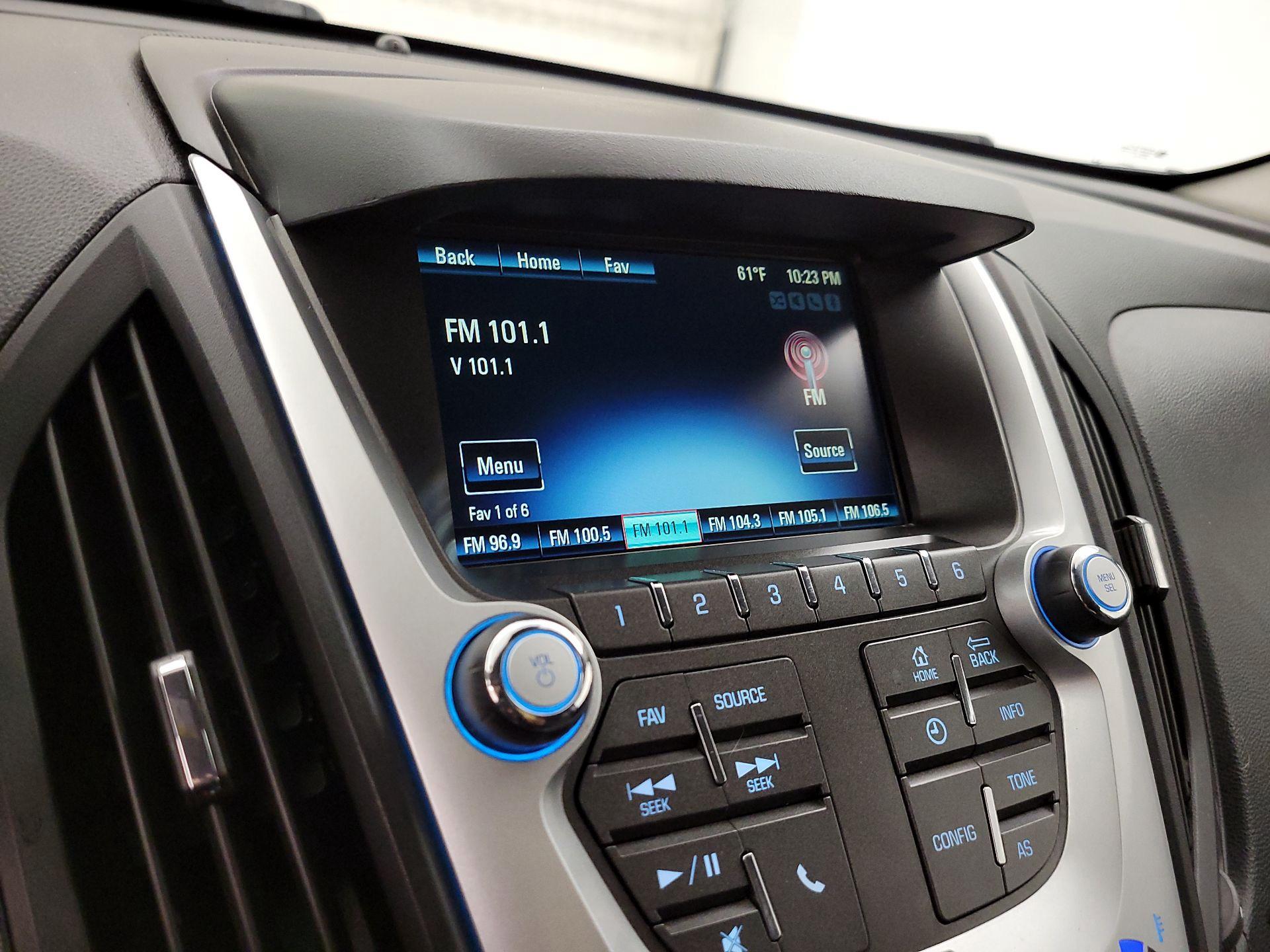 Thumbnail: 2017 Chevrolet Equinox - 14