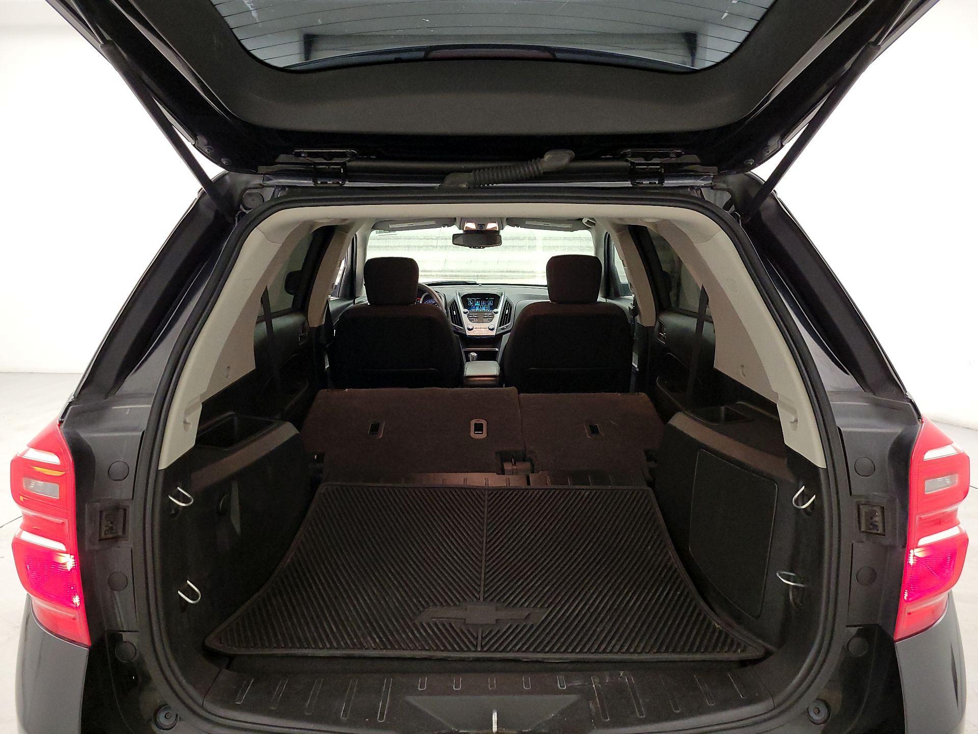 Thumbnail: 2017 Chevrolet Equinox - 20