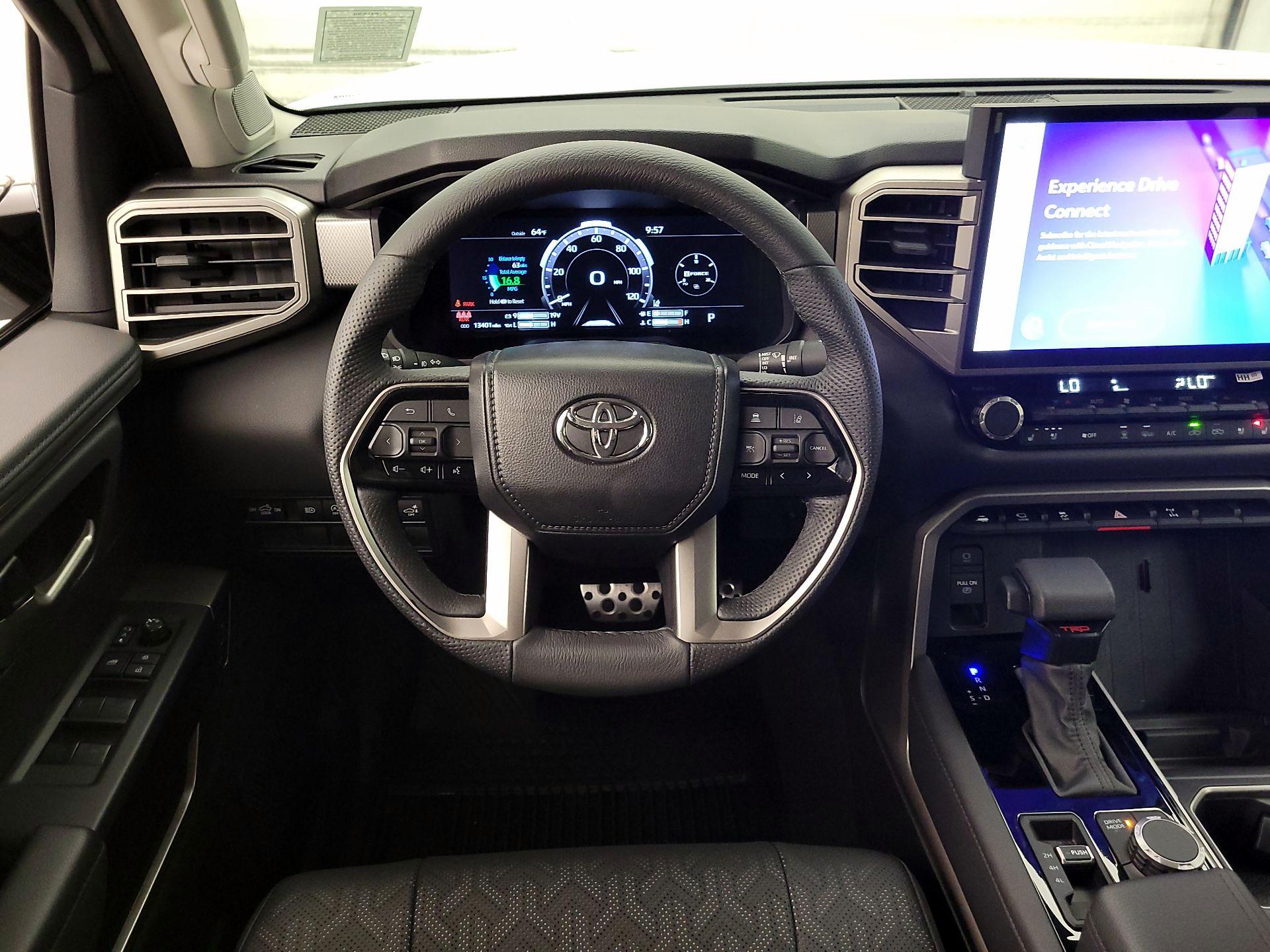 Thumbnail: 2024 Toyota Tundra - 10