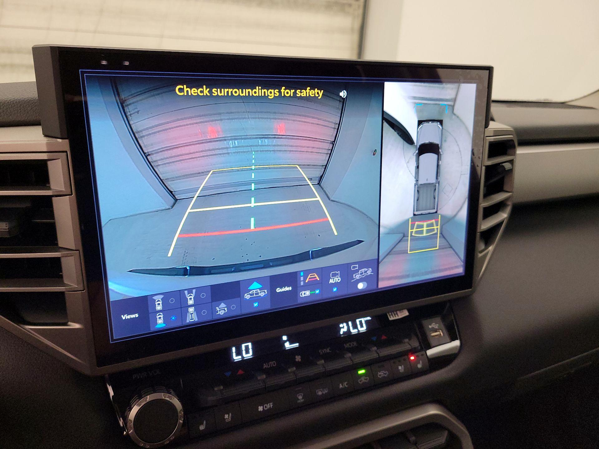 Thumbnail: 2024 Toyota Tundra - 14