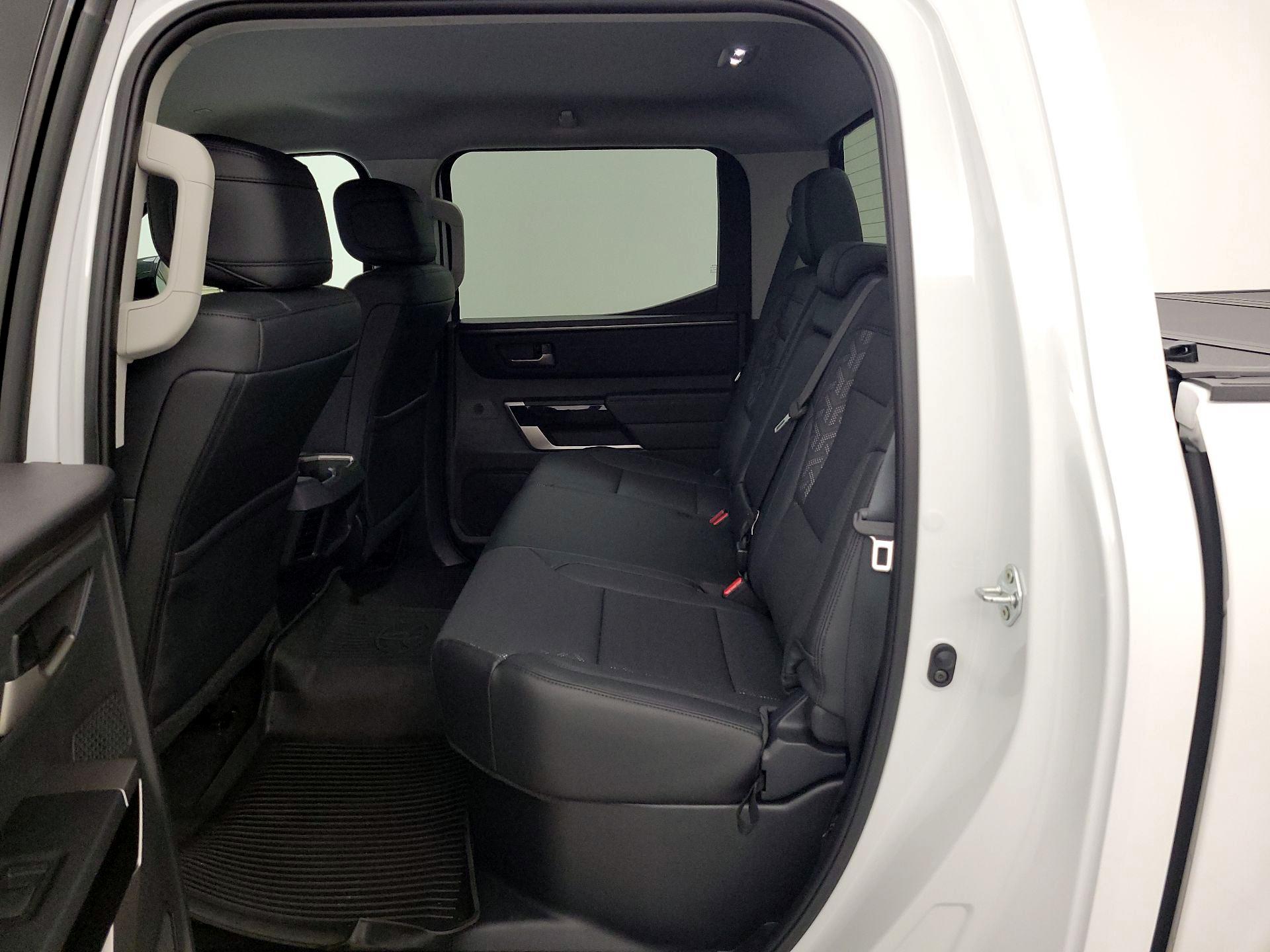 Thumbnail: 2024 Toyota Tundra - 19