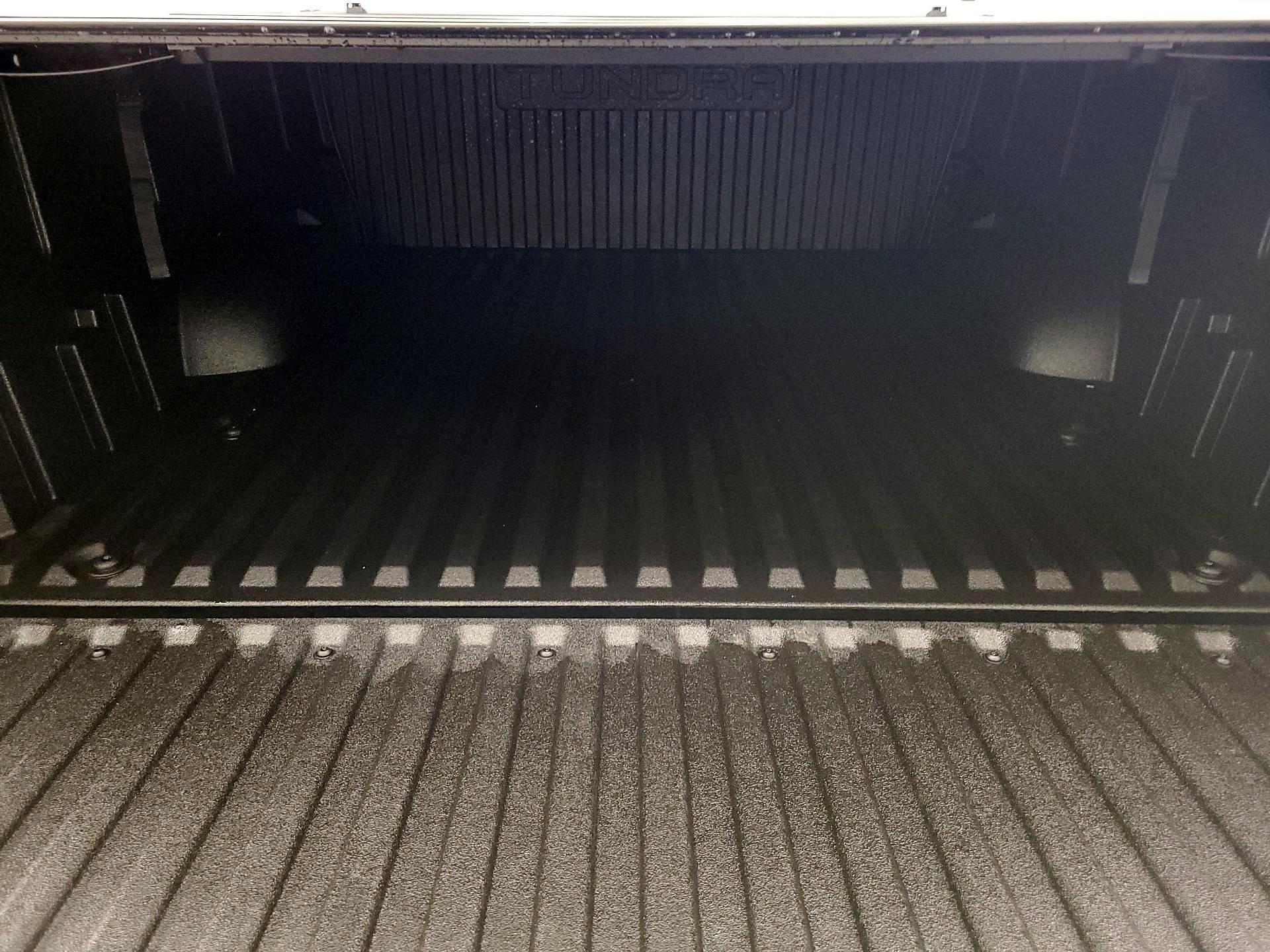 Thumbnail: 2024 Toyota Tundra - 20