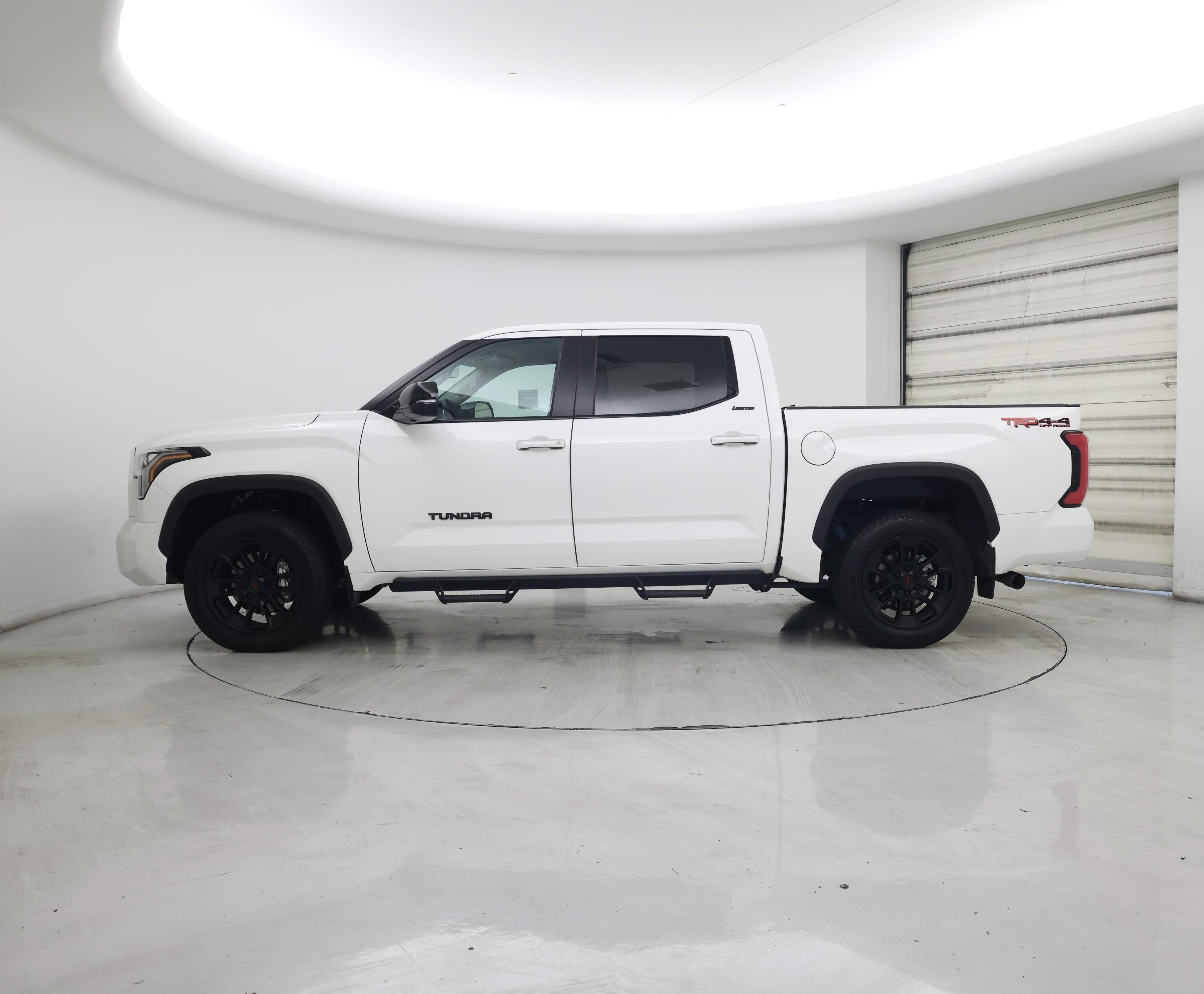 Thumbnail: 2024 Toyota Tundra - 3