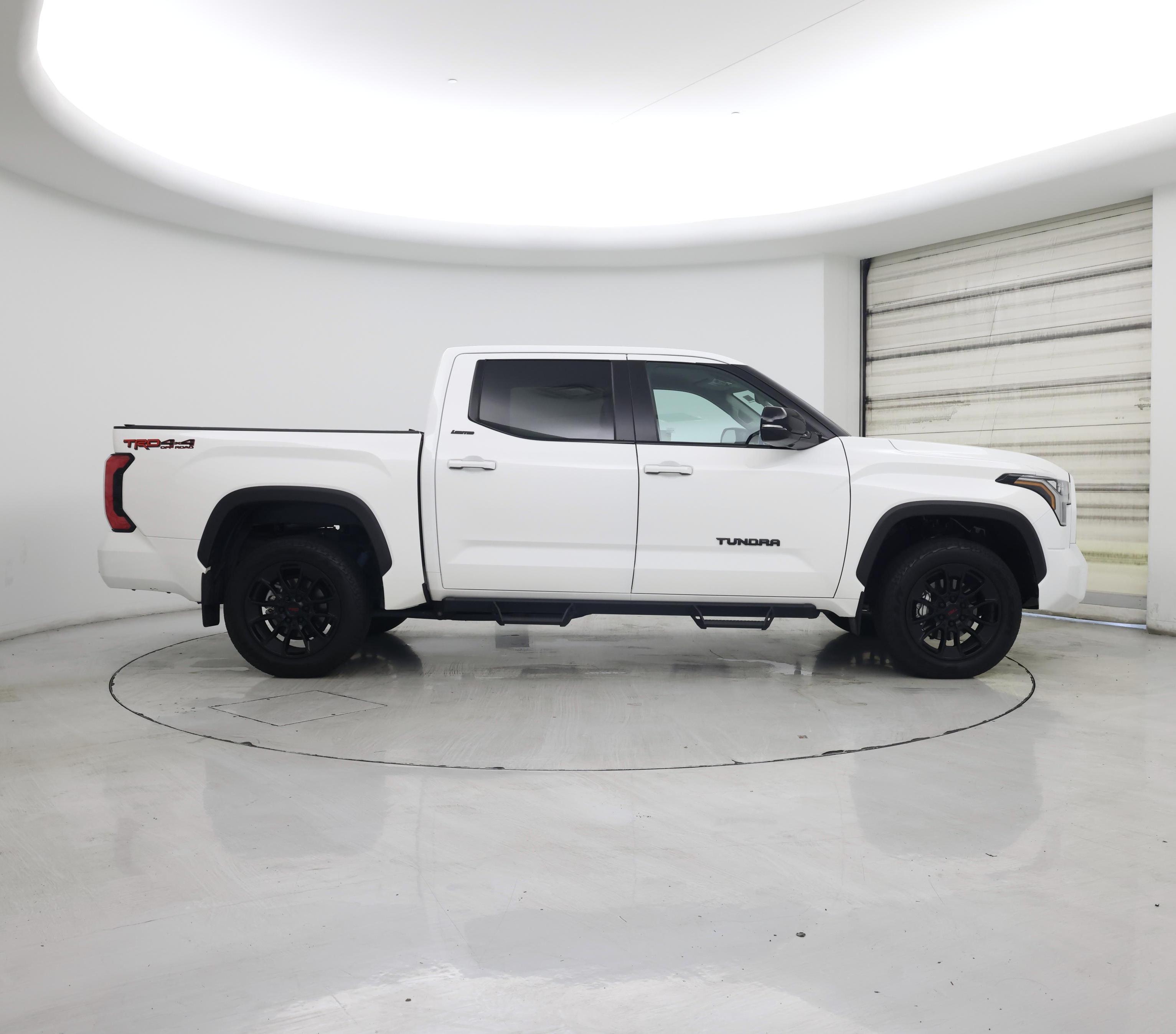 Thumbnail: 2024 Toyota Tundra - 7