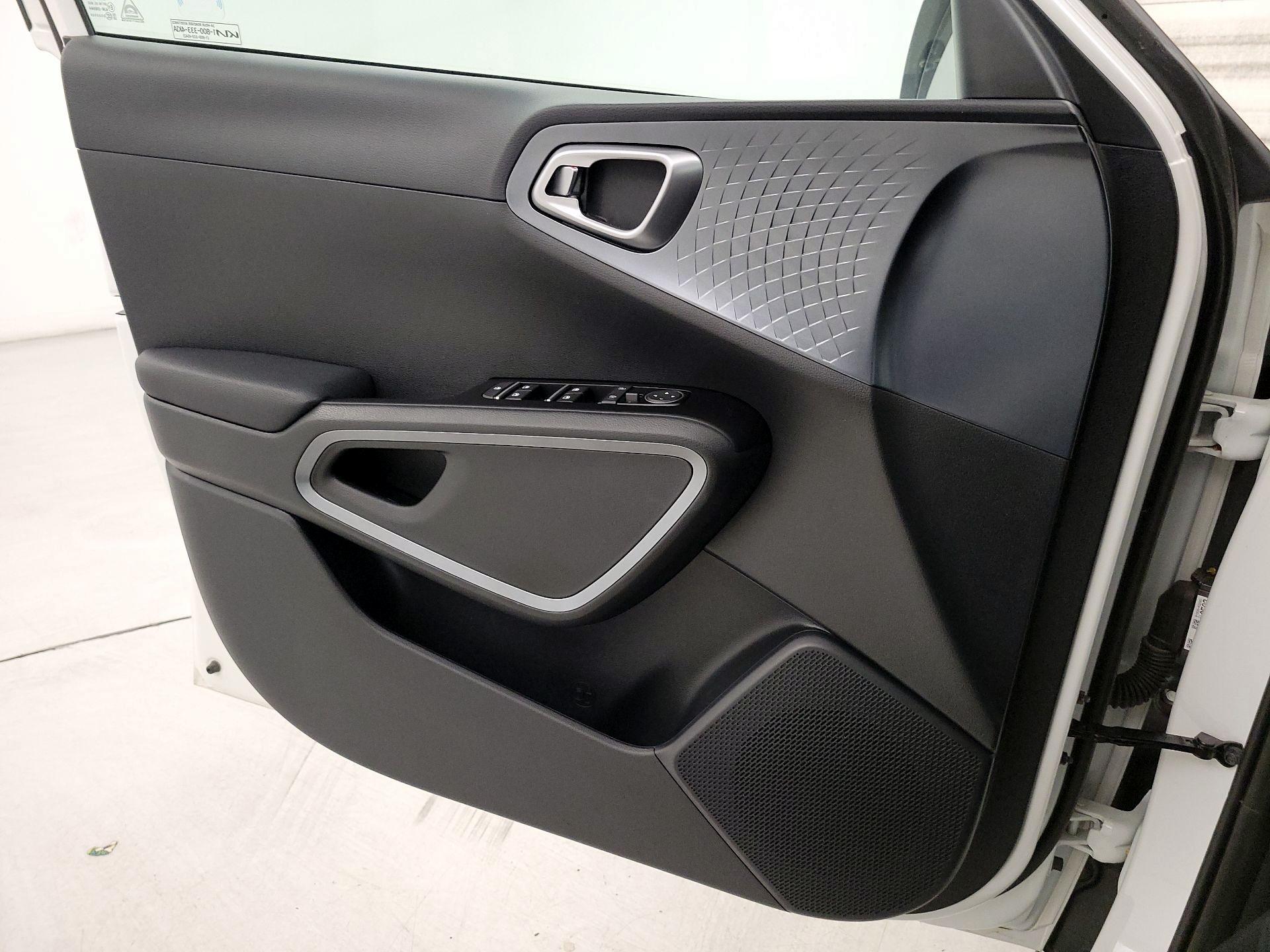 Thumbnail: 2025 Kia Soul - 12