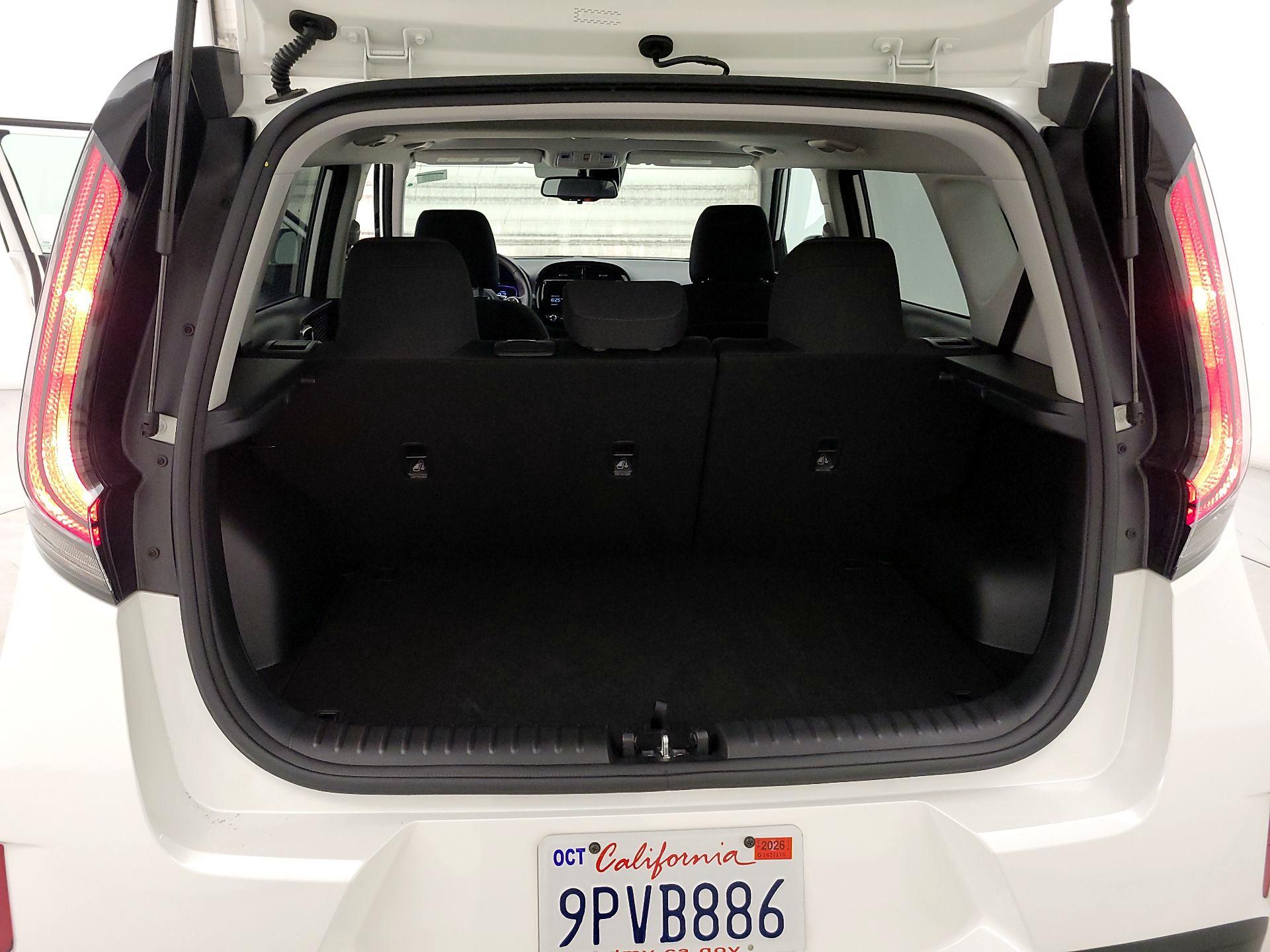 Thumbnail: 2025 Kia Soul - 18