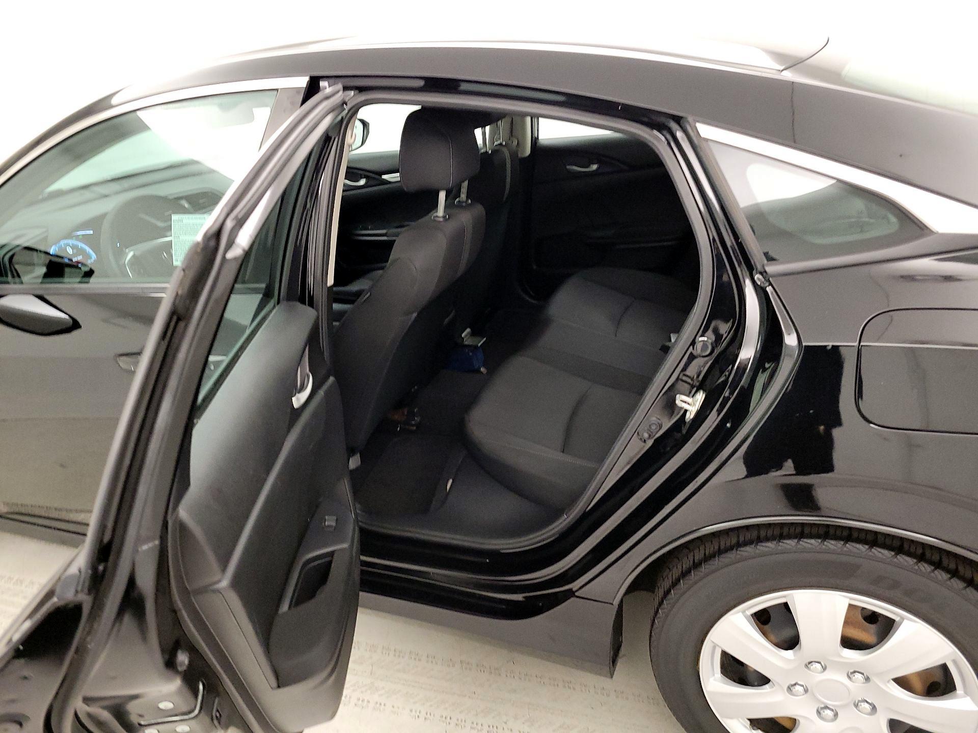 Thumbnail: 2016 Honda Civic - 19