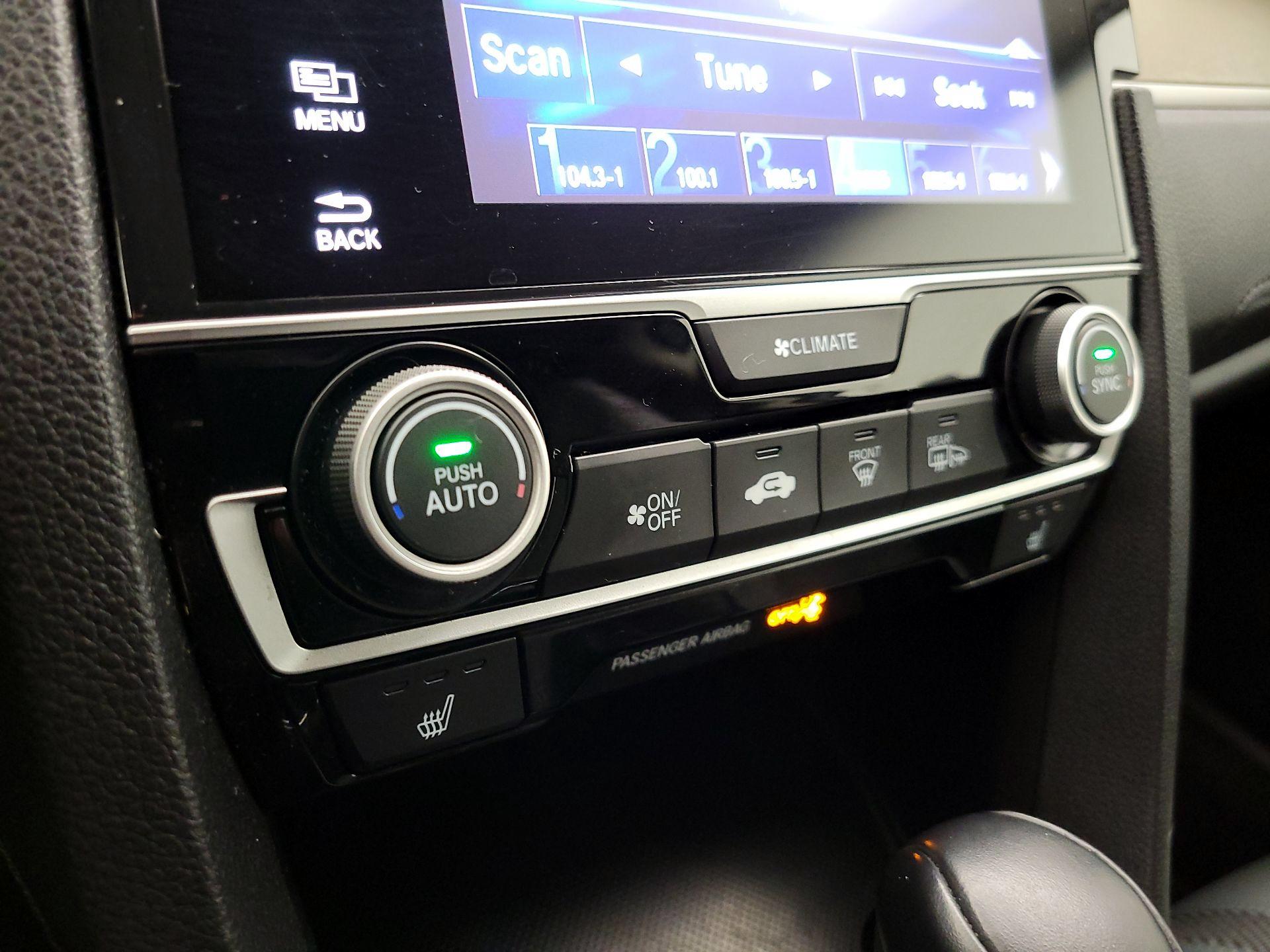 Thumbnail: 2018 Honda Civic - 16