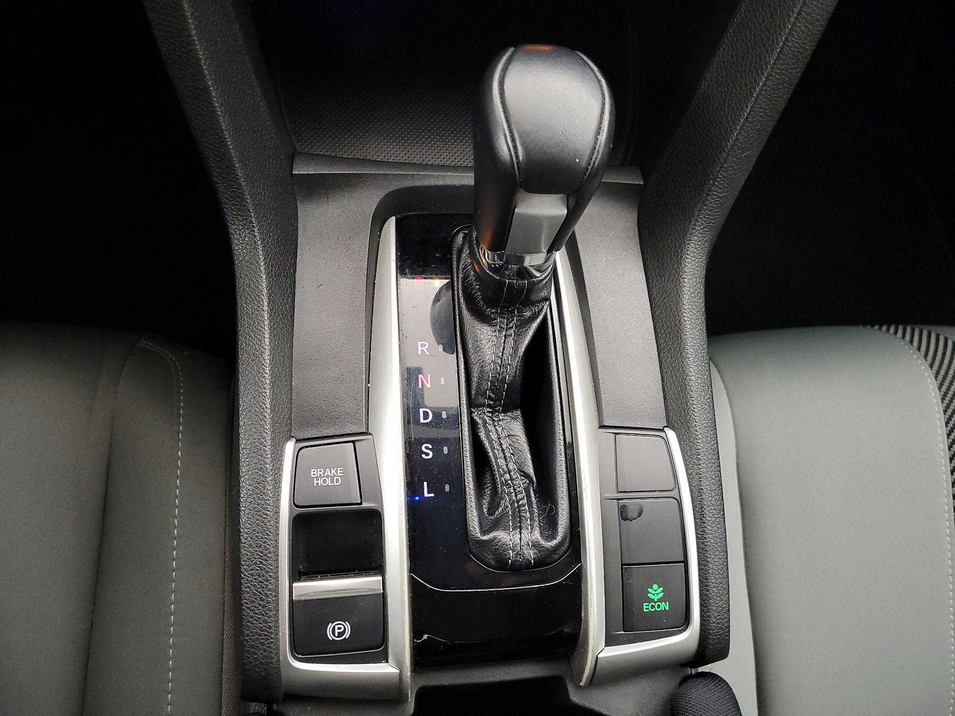 Thumbnail: 2018 Honda Civic - 17